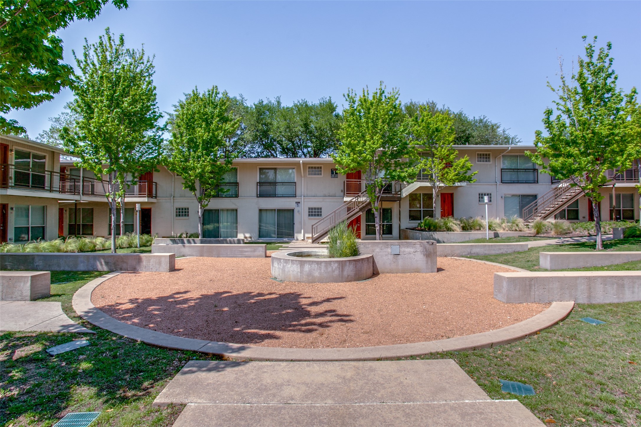 4616 W Lovers Lane Dallas TX 75209