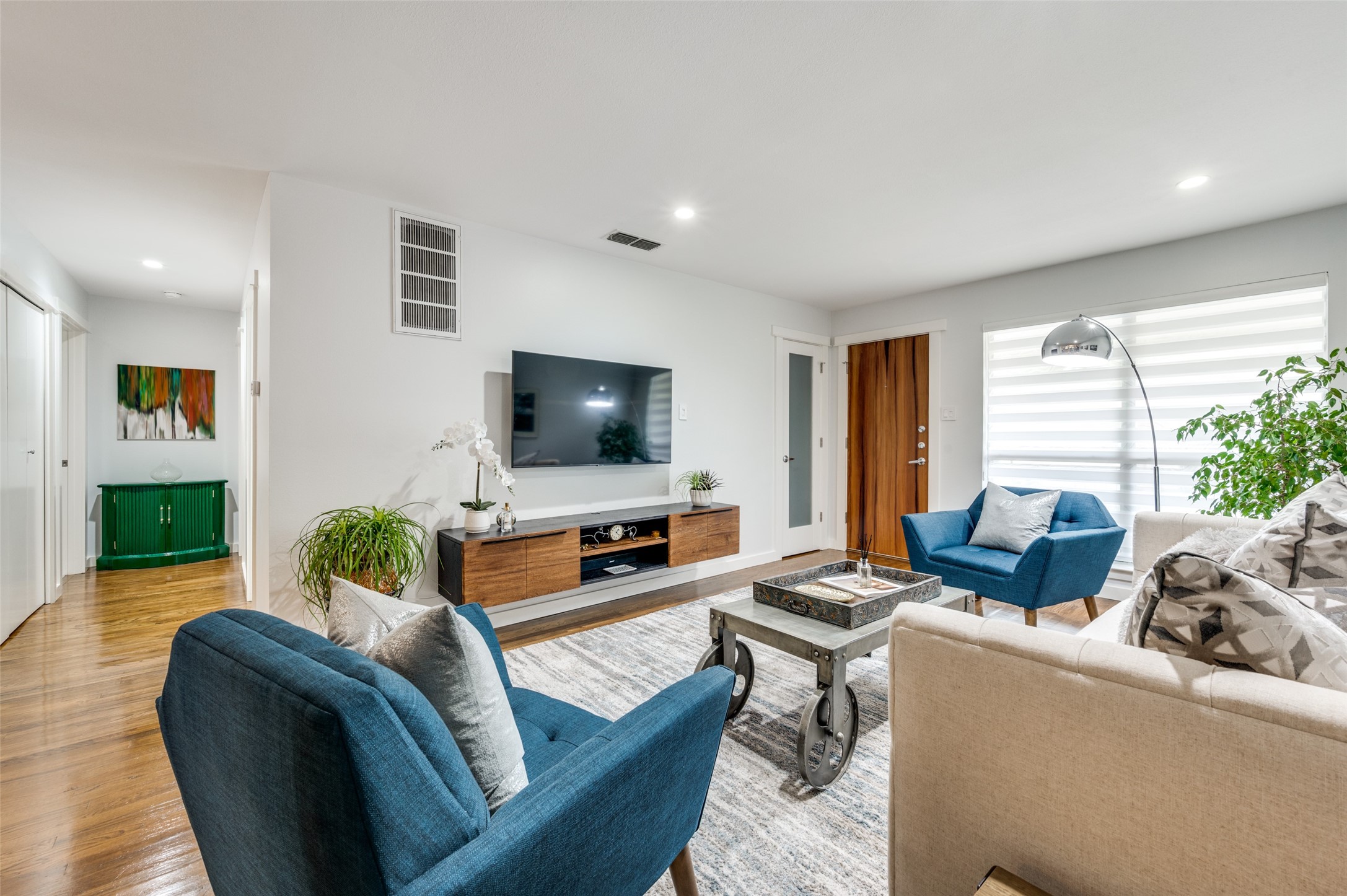 4616 W Lovers Lane Dallas TX 75209
