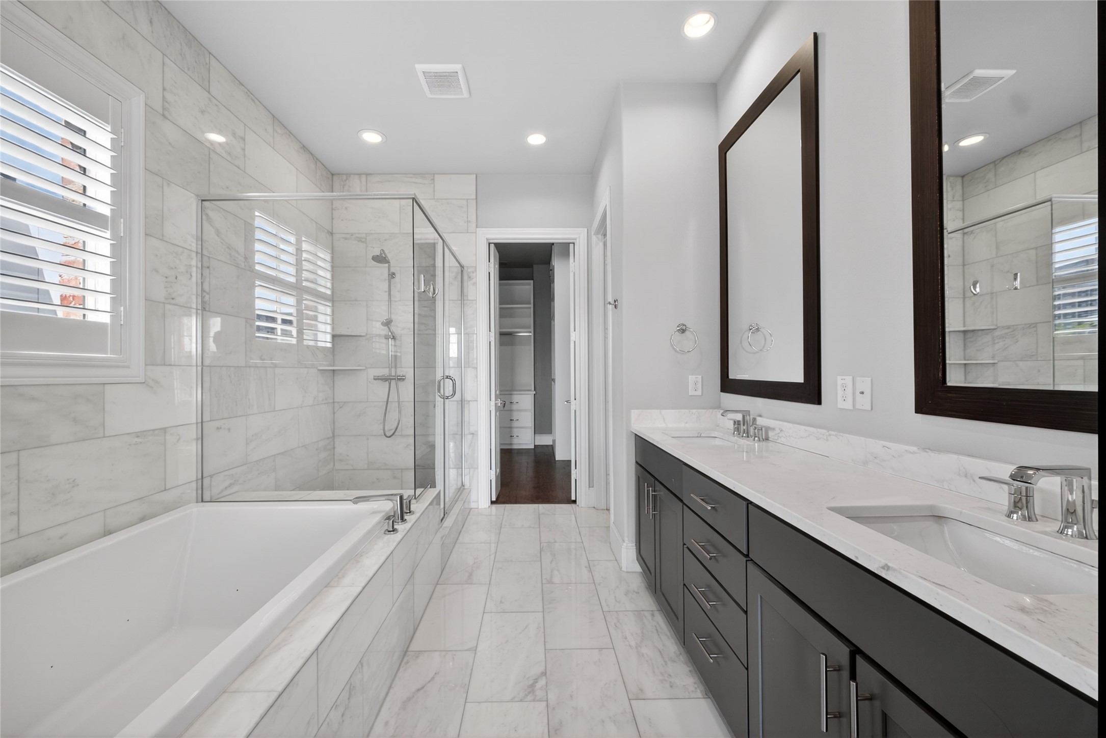 520 S Pearl Expressway S Dallas TX 75201