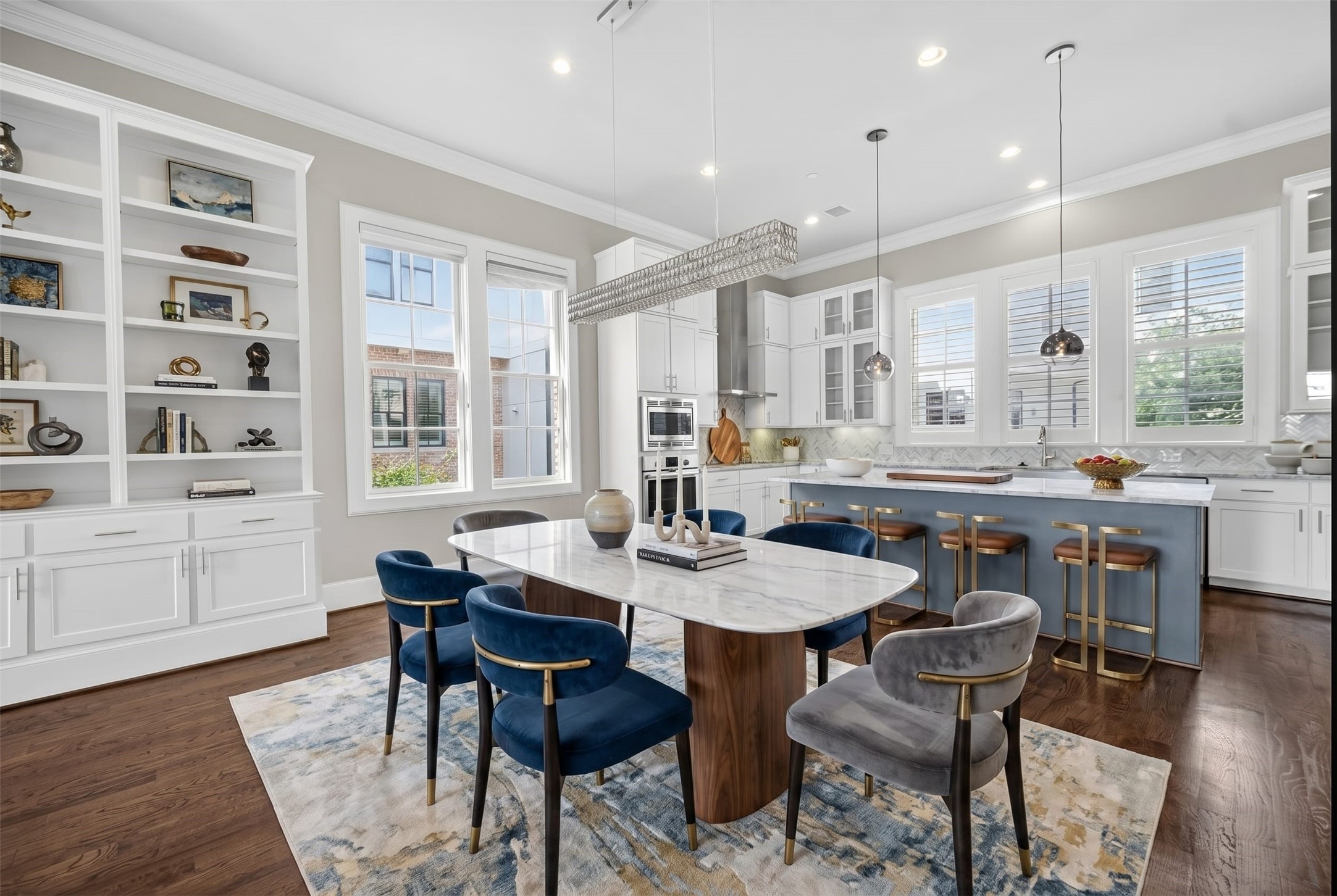 520 S Pearl Expressway S Dallas TX 75201
