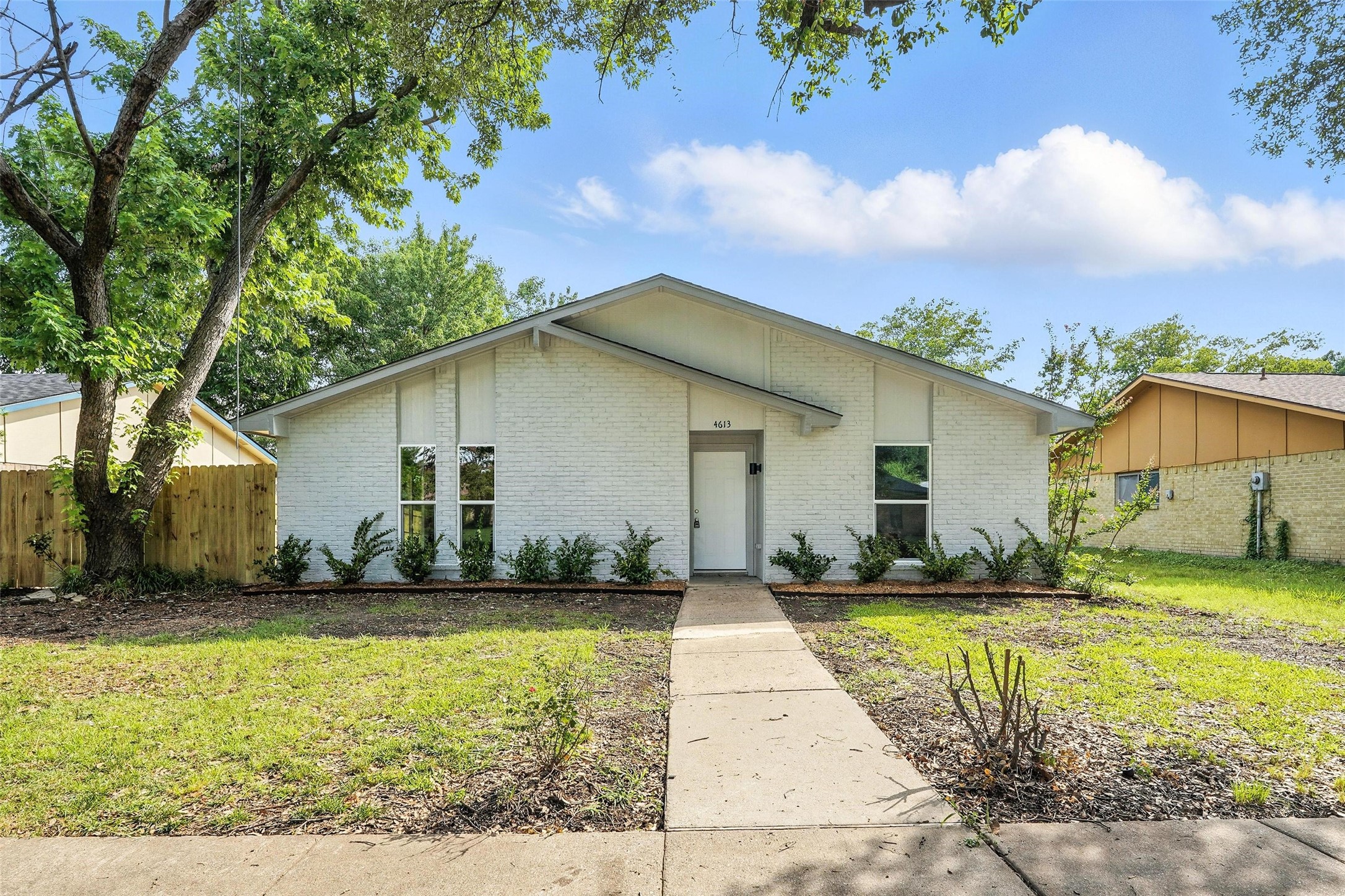4613 Tarry Drive Garland TX 75043