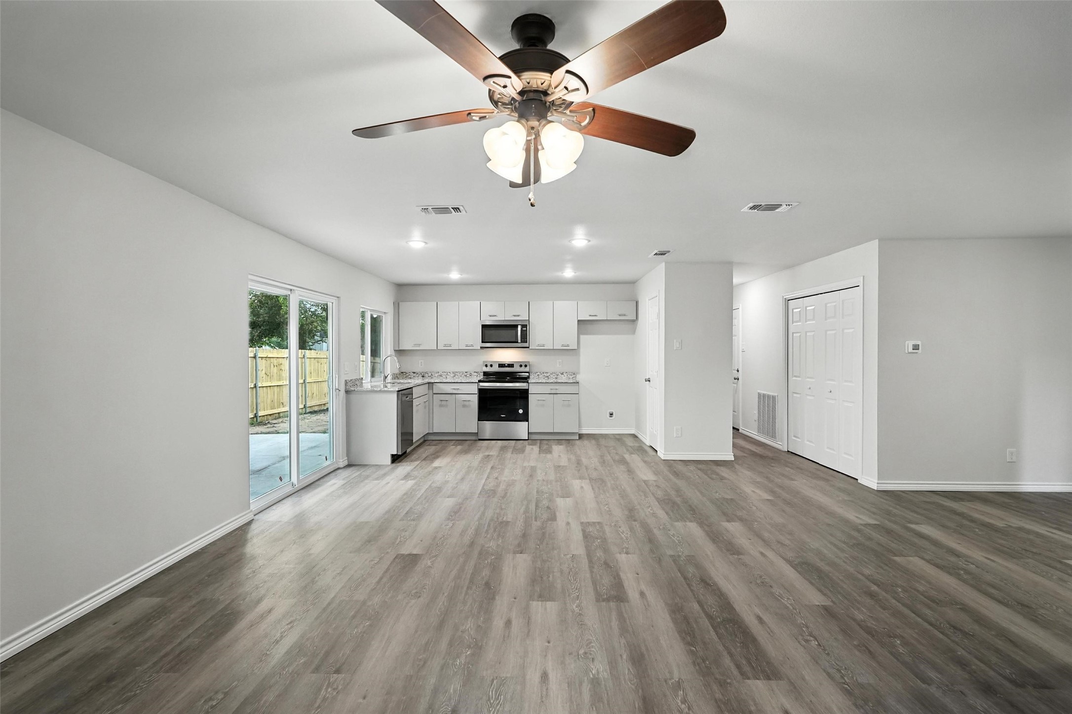 4613 Tarry Drive Garland TX 75043