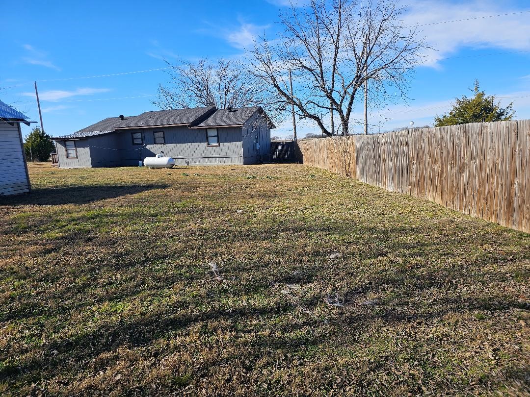 13022 N State Highway 121 Anna TX 75409