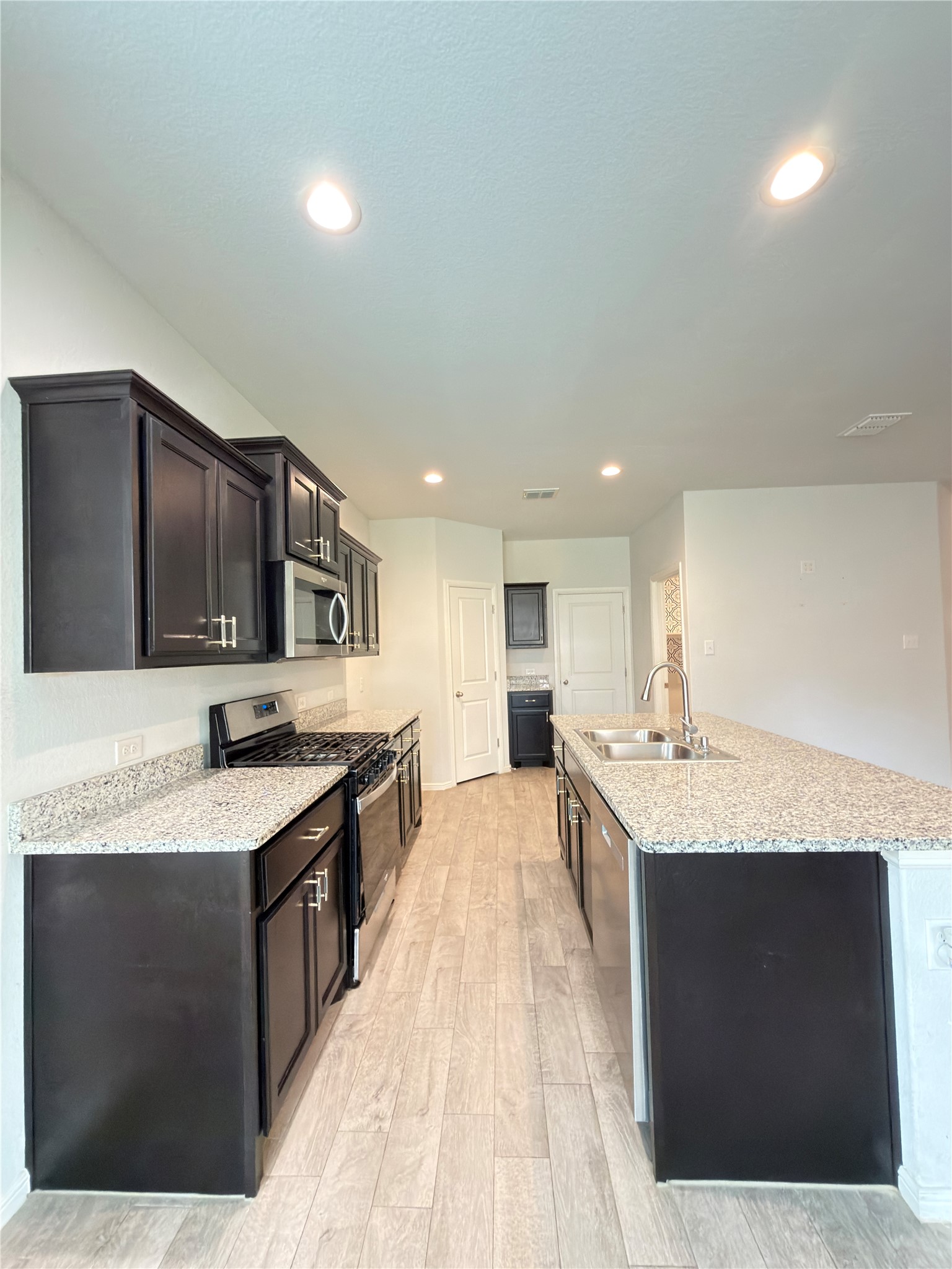 8916 Old Rawhide Lane Fort Worth TX 76179