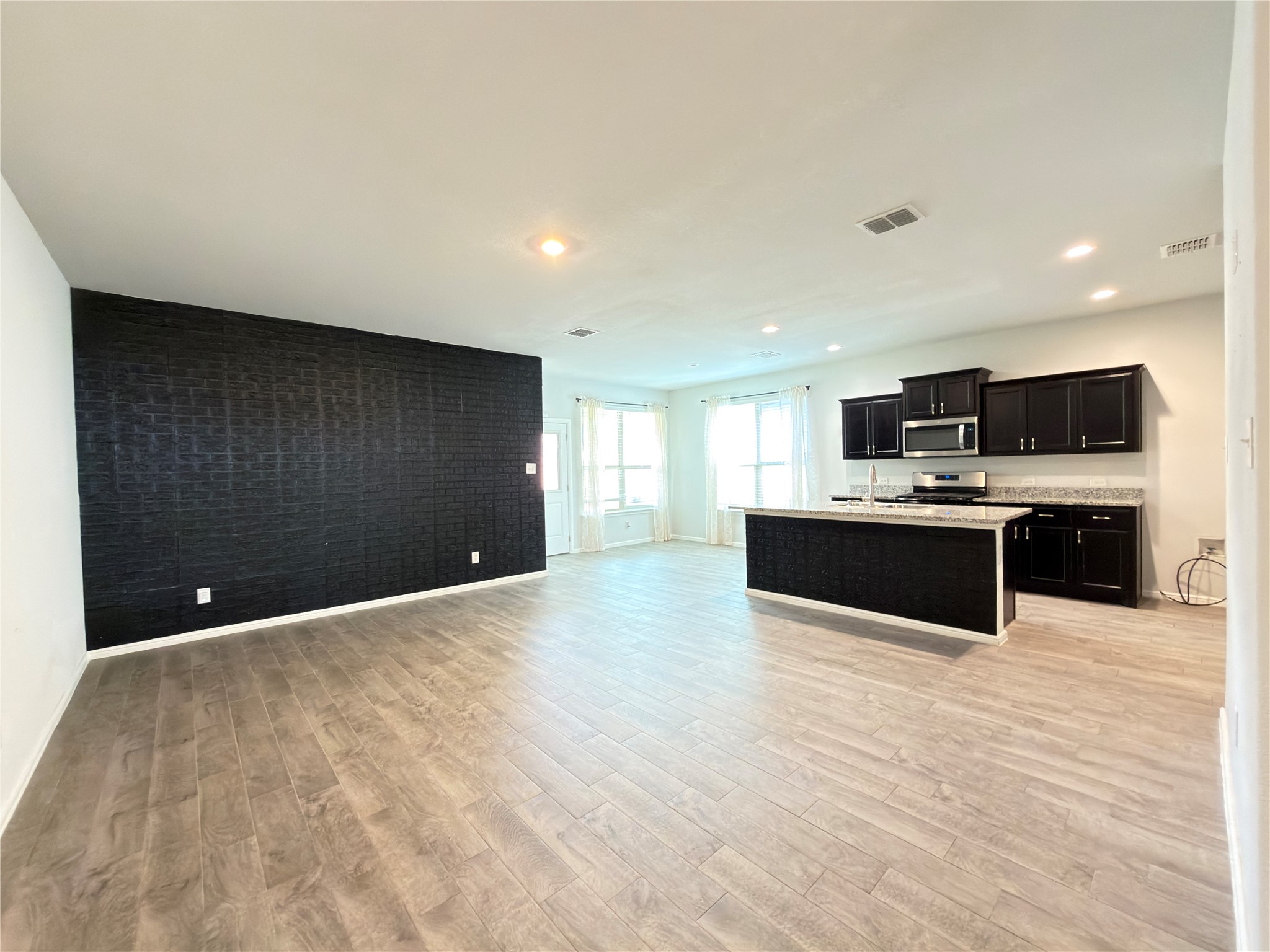 8916 Old Rawhide Lane Fort Worth TX 76179