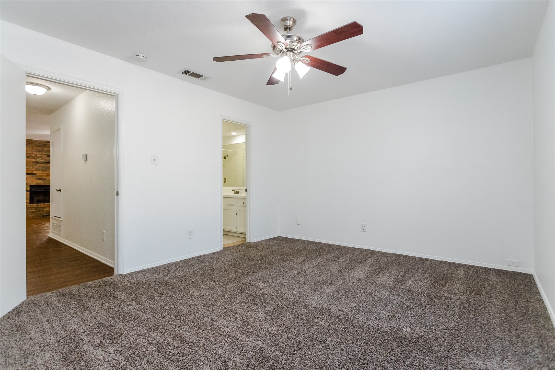 900 Milby Road Arlington TX 76013