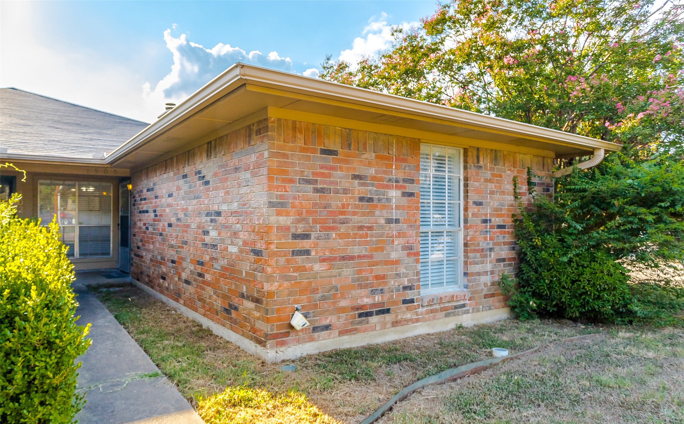 900 Milby Road Arlington TX 76013