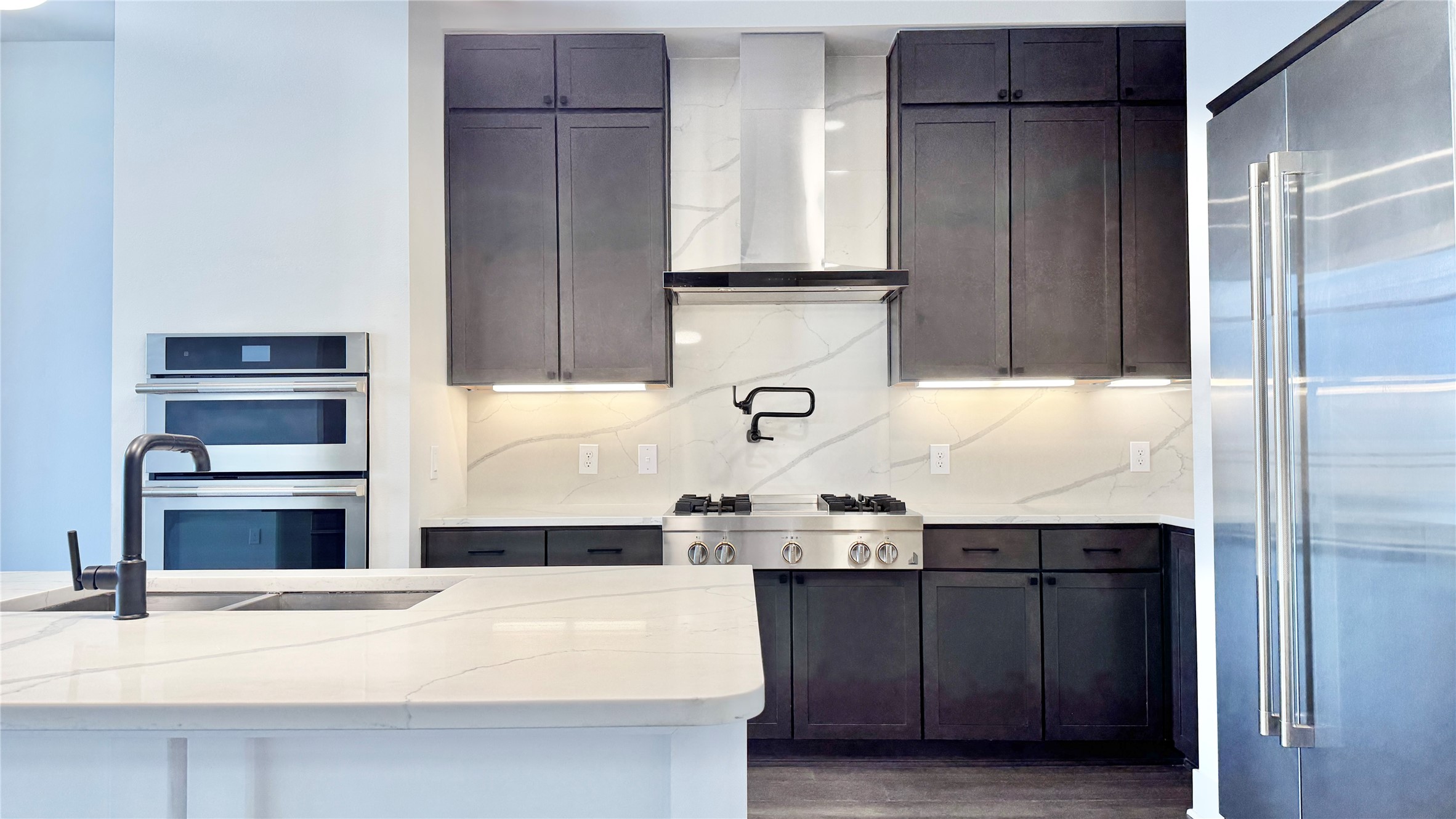 3330 Oak Grove Avenue Dallas TX 75204