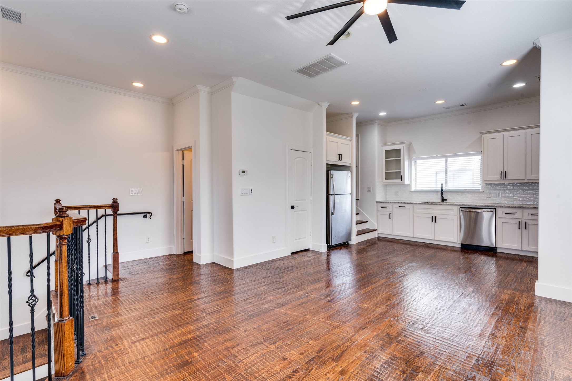 5922 Ross Avenue Dallas TX 75206