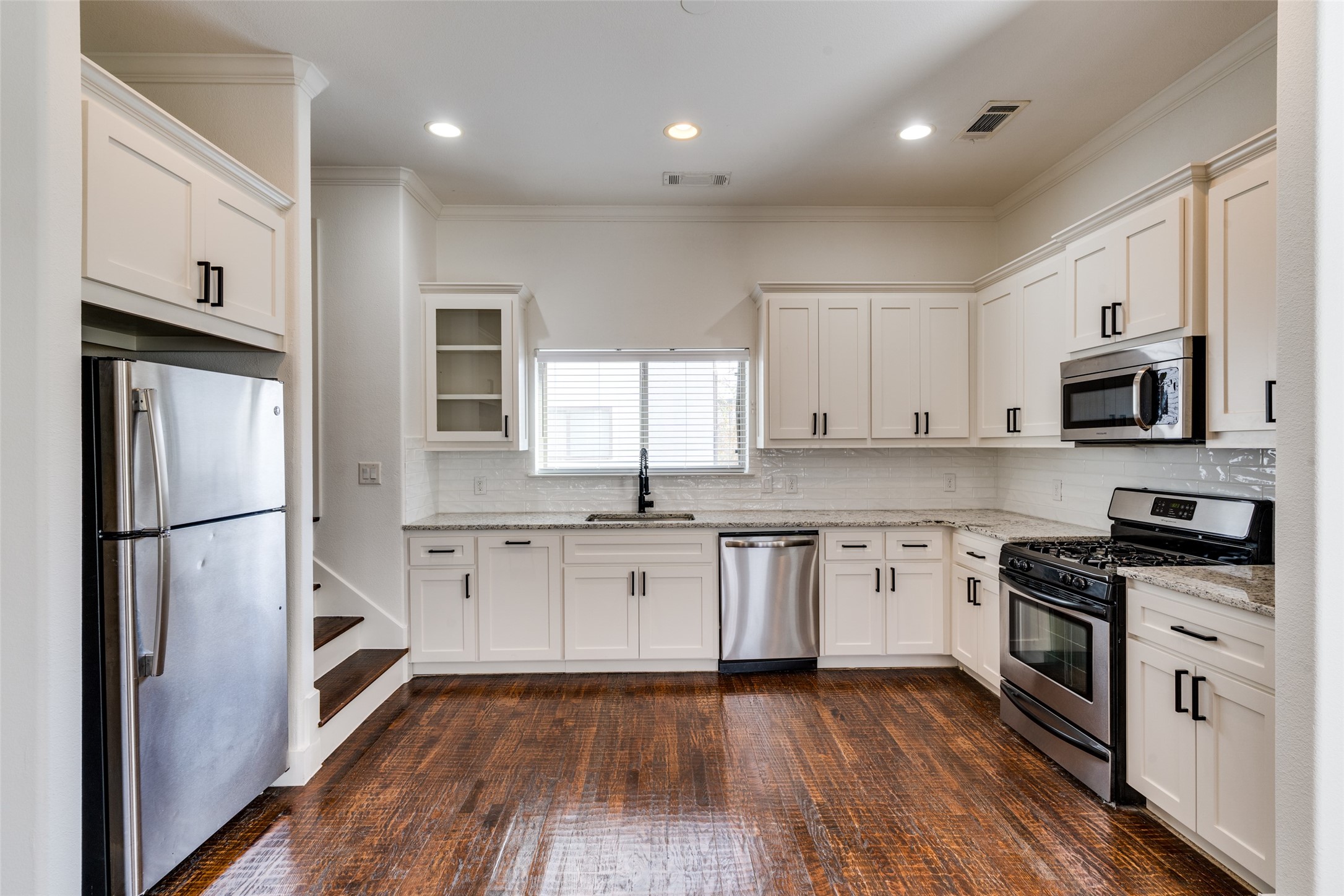 5922 Ross Avenue Dallas TX 75206