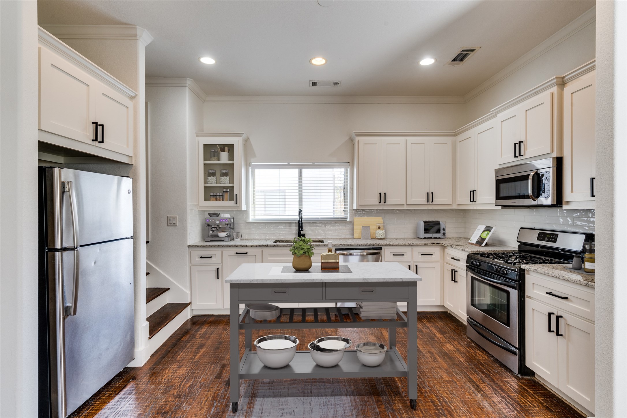 5922 Ross Avenue Dallas TX 75206