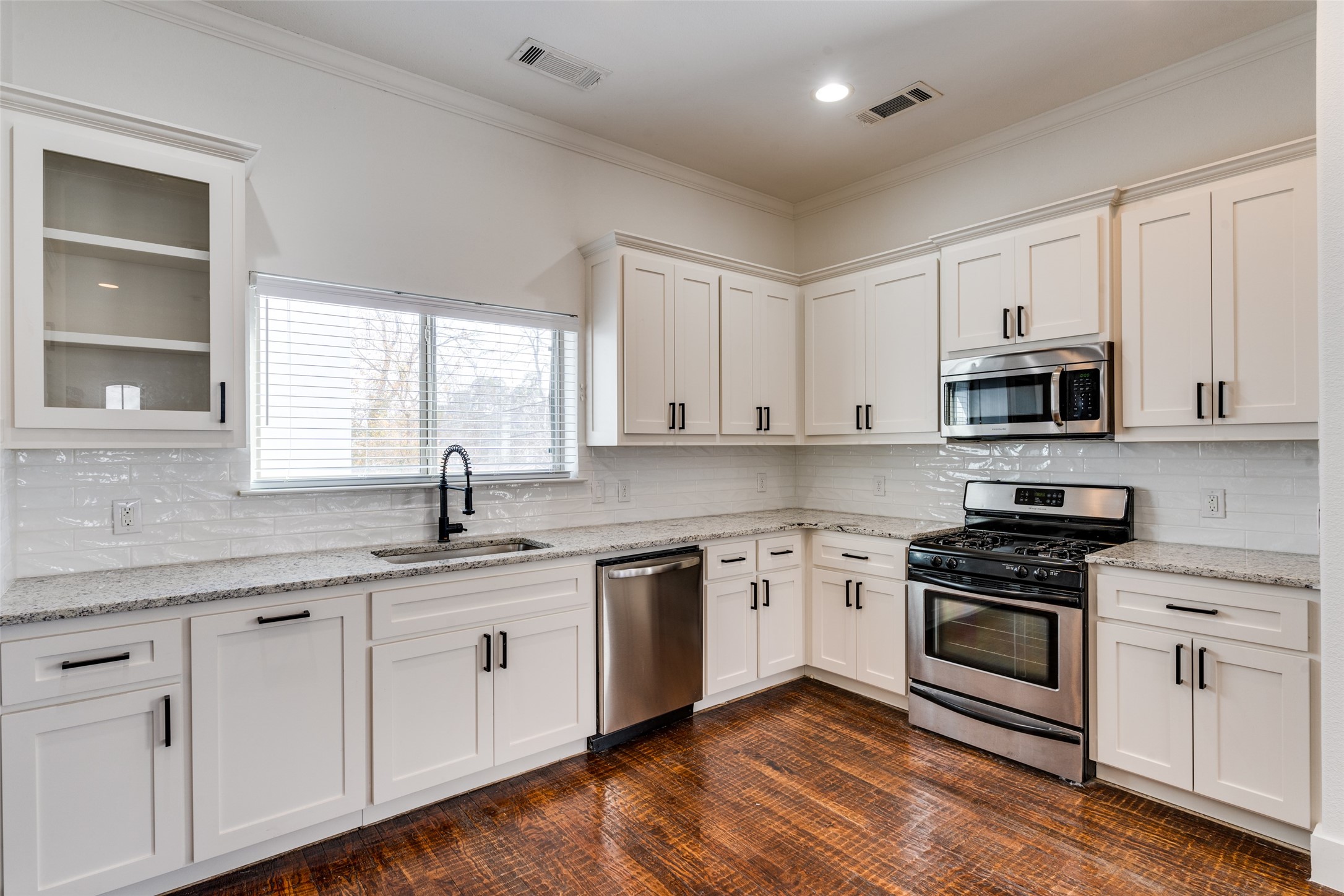 5922 Ross Avenue Dallas TX 75206