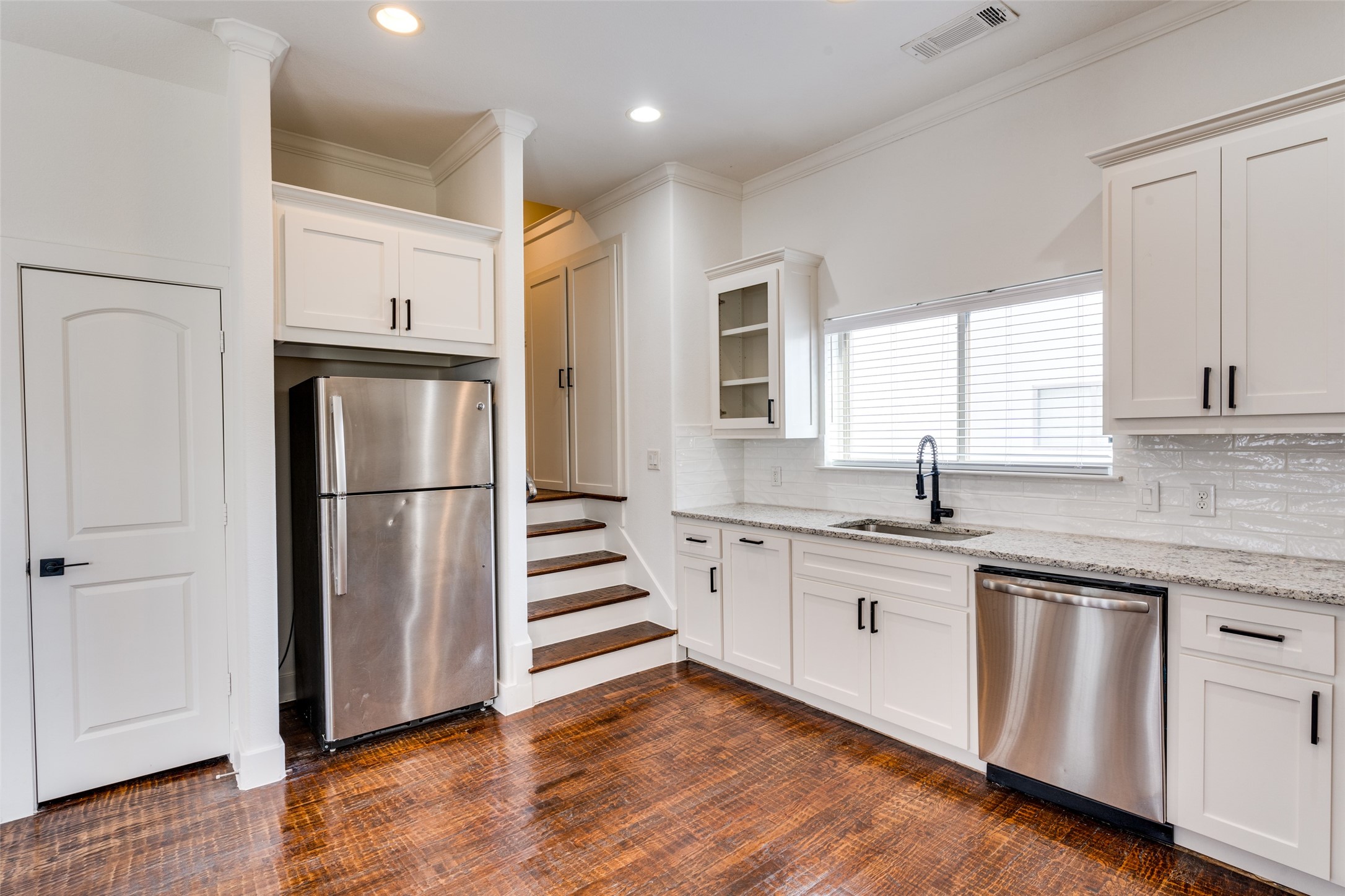 5922 Ross Avenue Dallas TX 75206