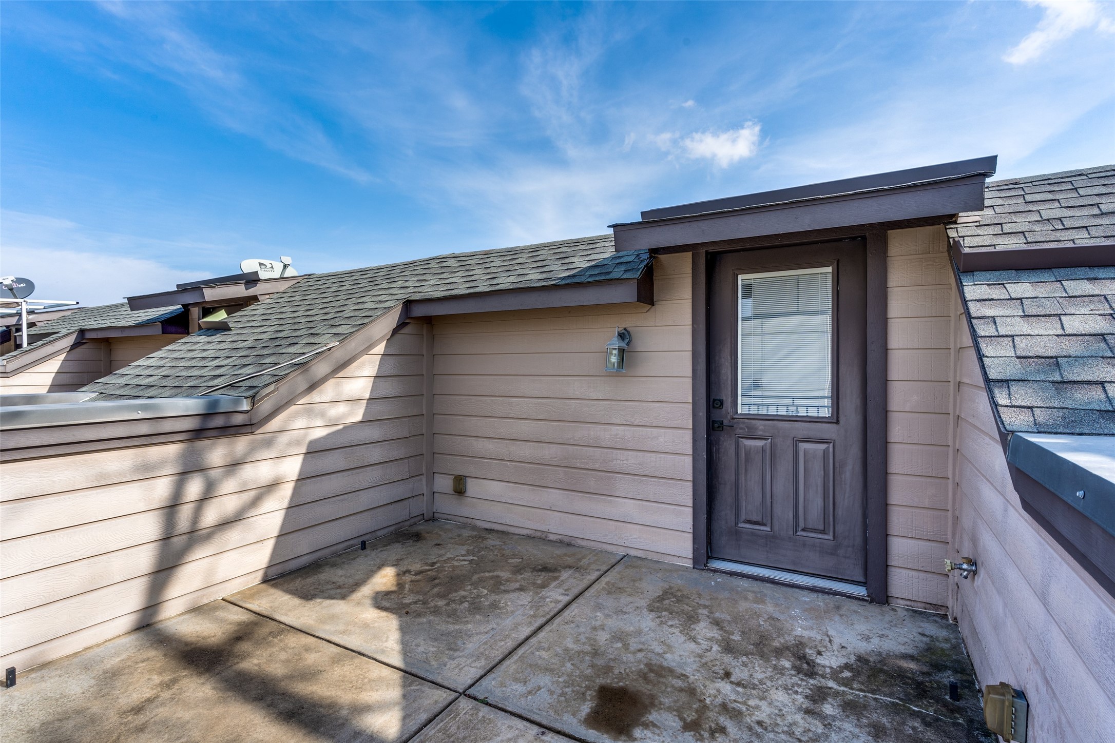 5922 Ross Avenue Dallas TX 75206