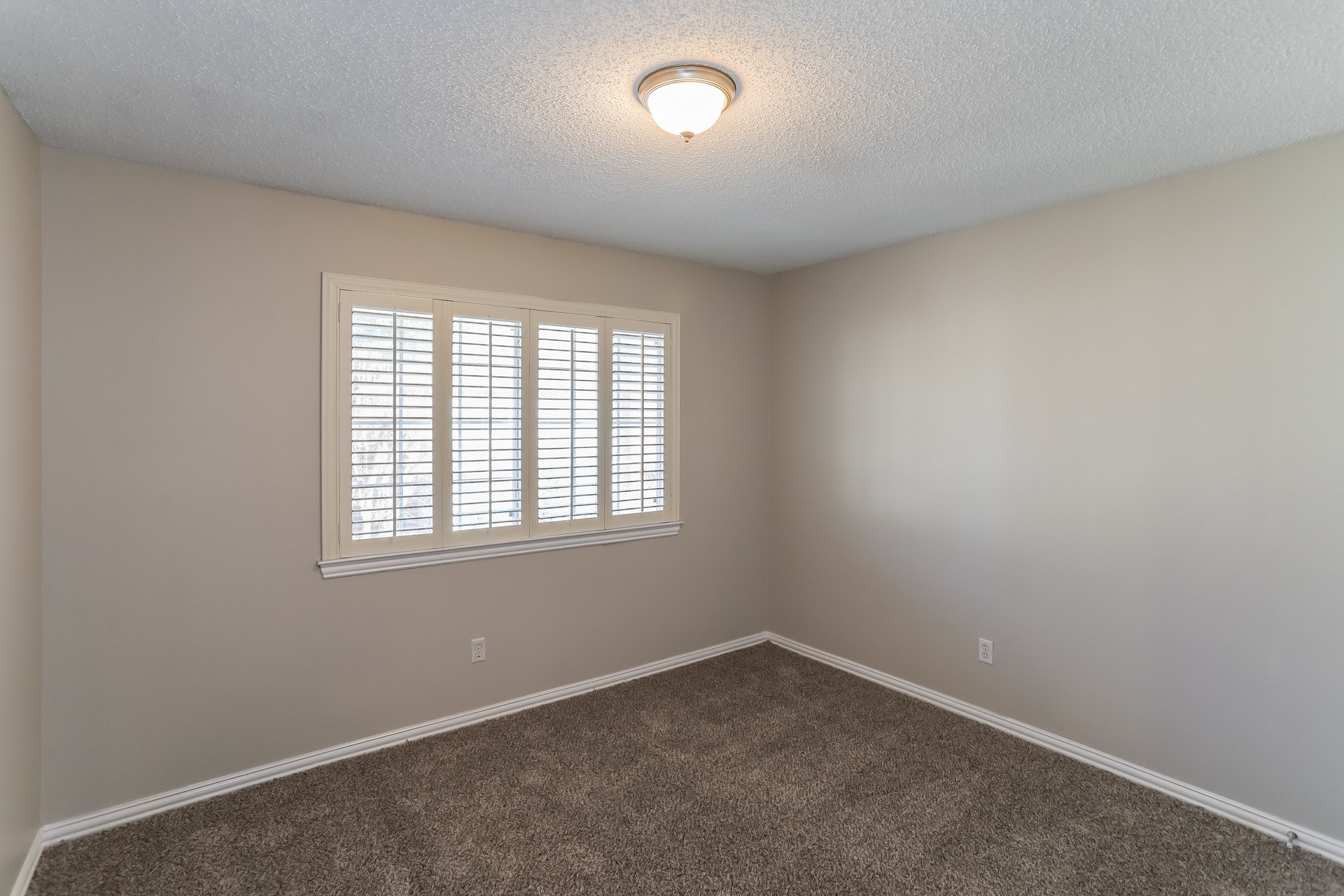 311 Riverwalk Lane Irving TX 75063