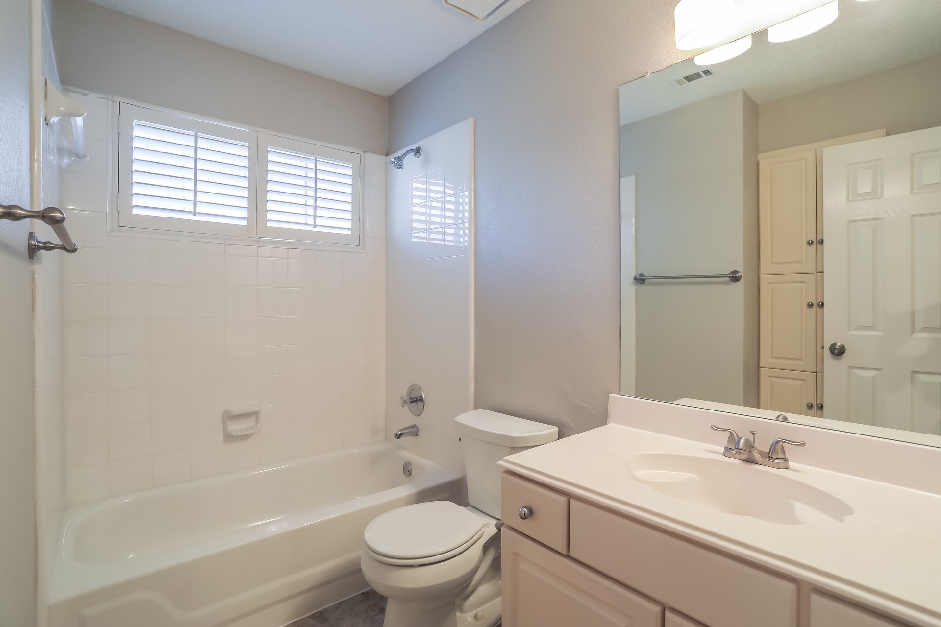 311 Riverwalk Lane Irving TX 75063