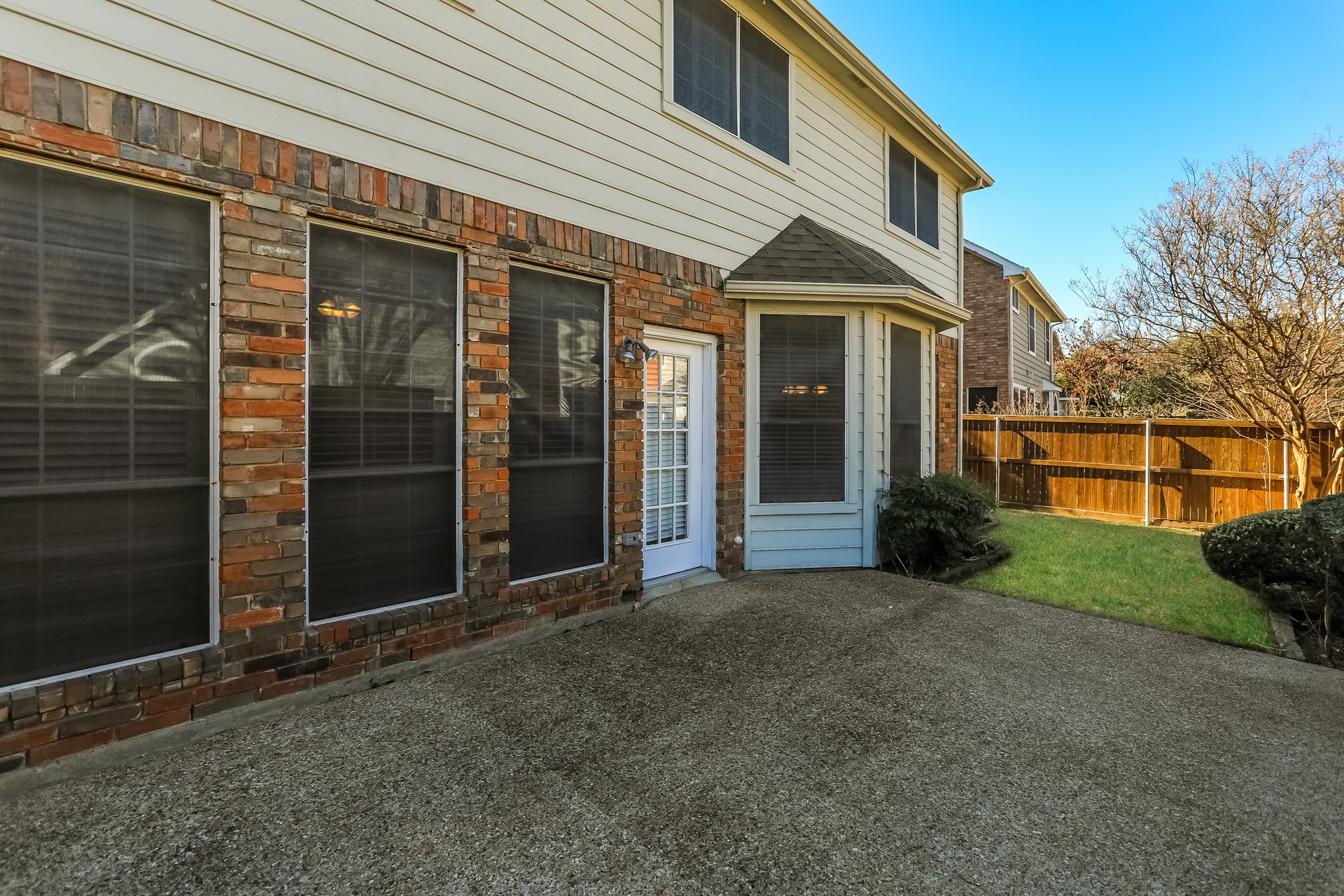 311 Riverwalk Lane Irving TX 75063