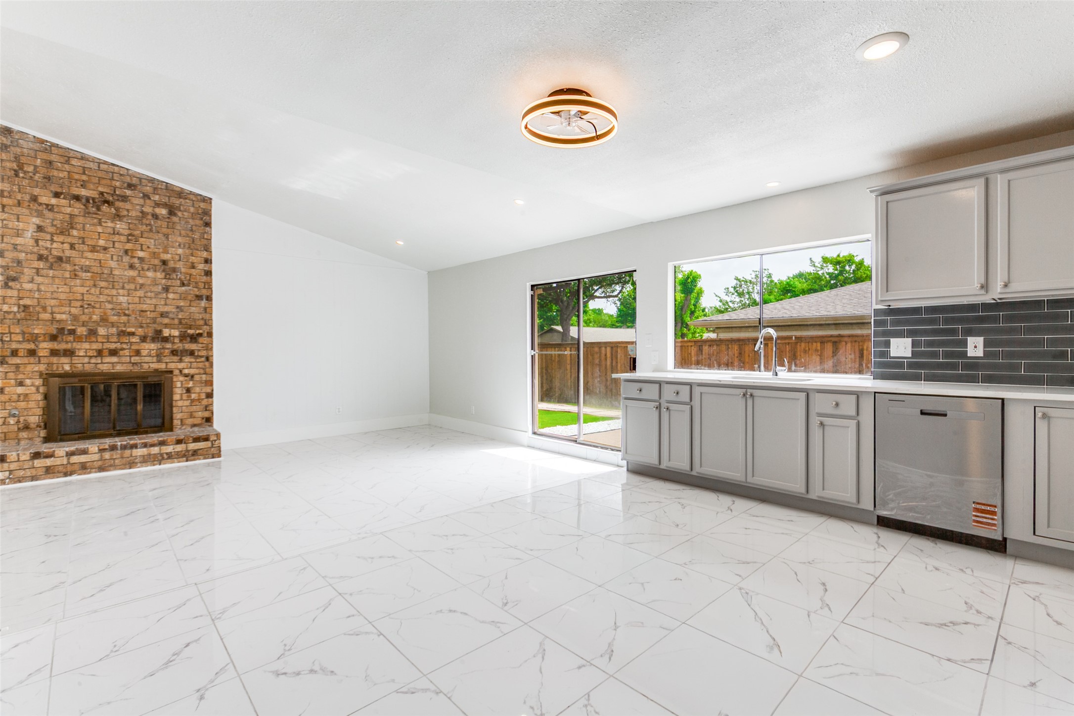 1905 Colgate Drive Richardson TX 75081