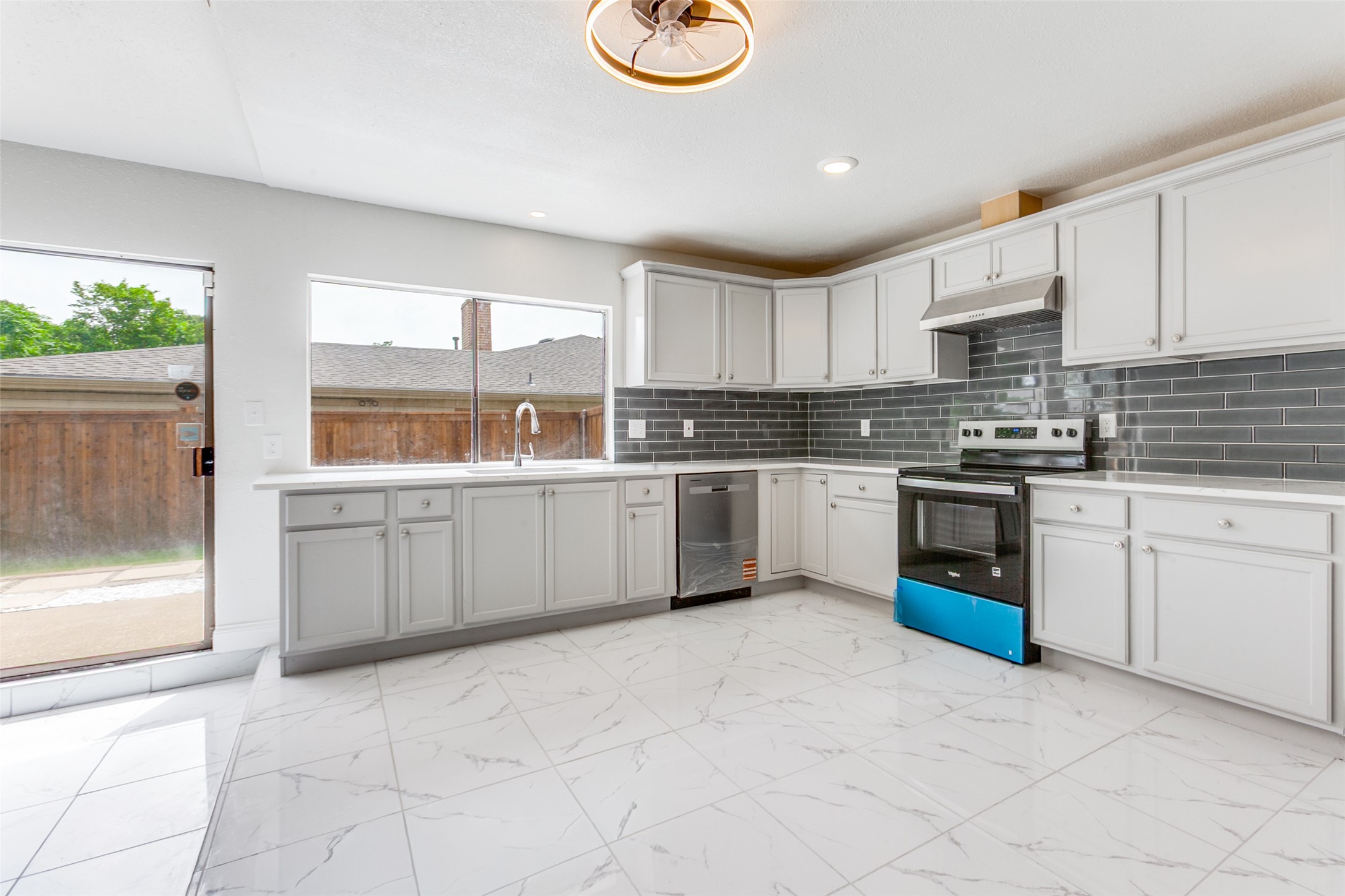 1905 Colgate Drive Richardson TX 75081