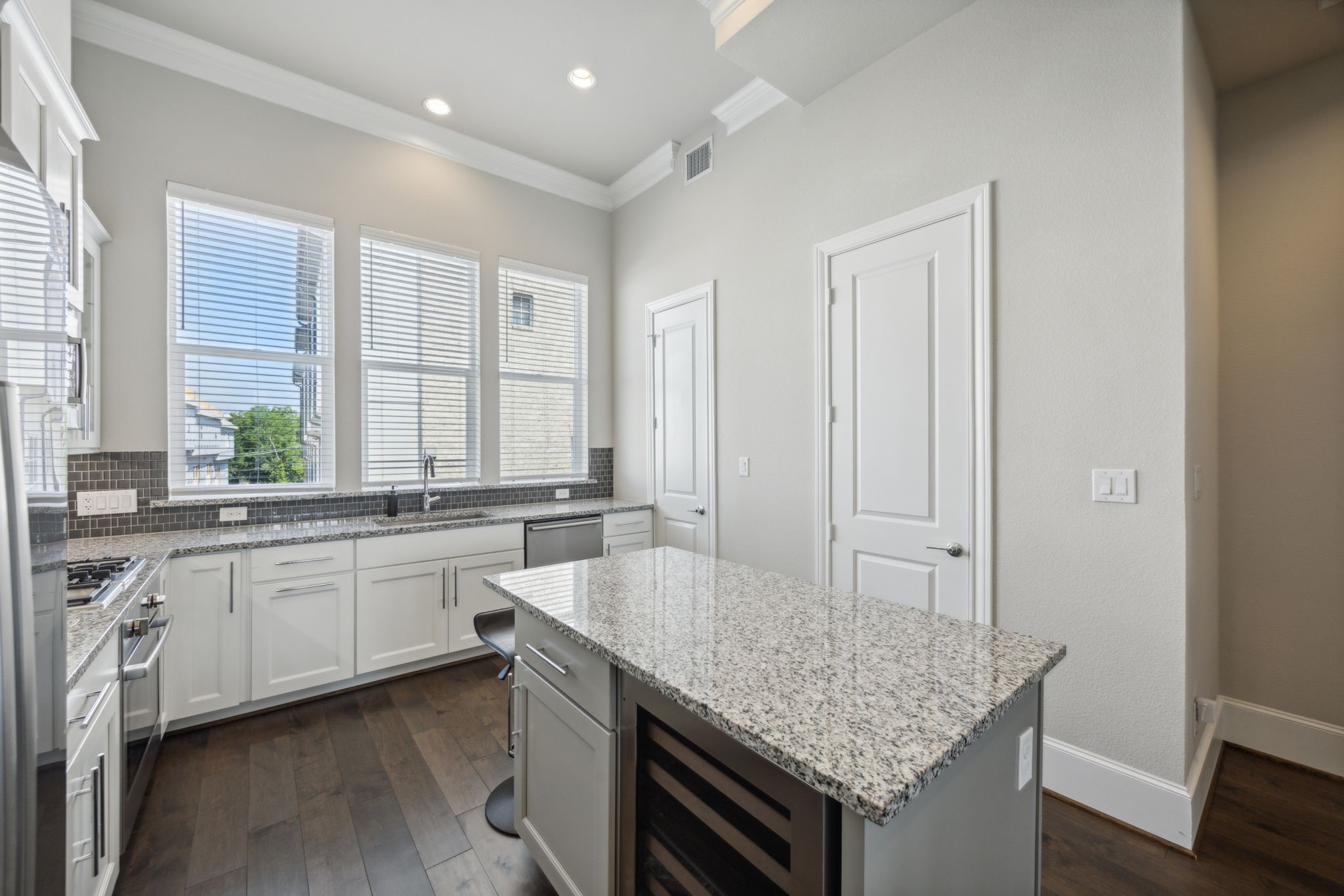 2268 Alterbrook Lane Dallas TX 75219