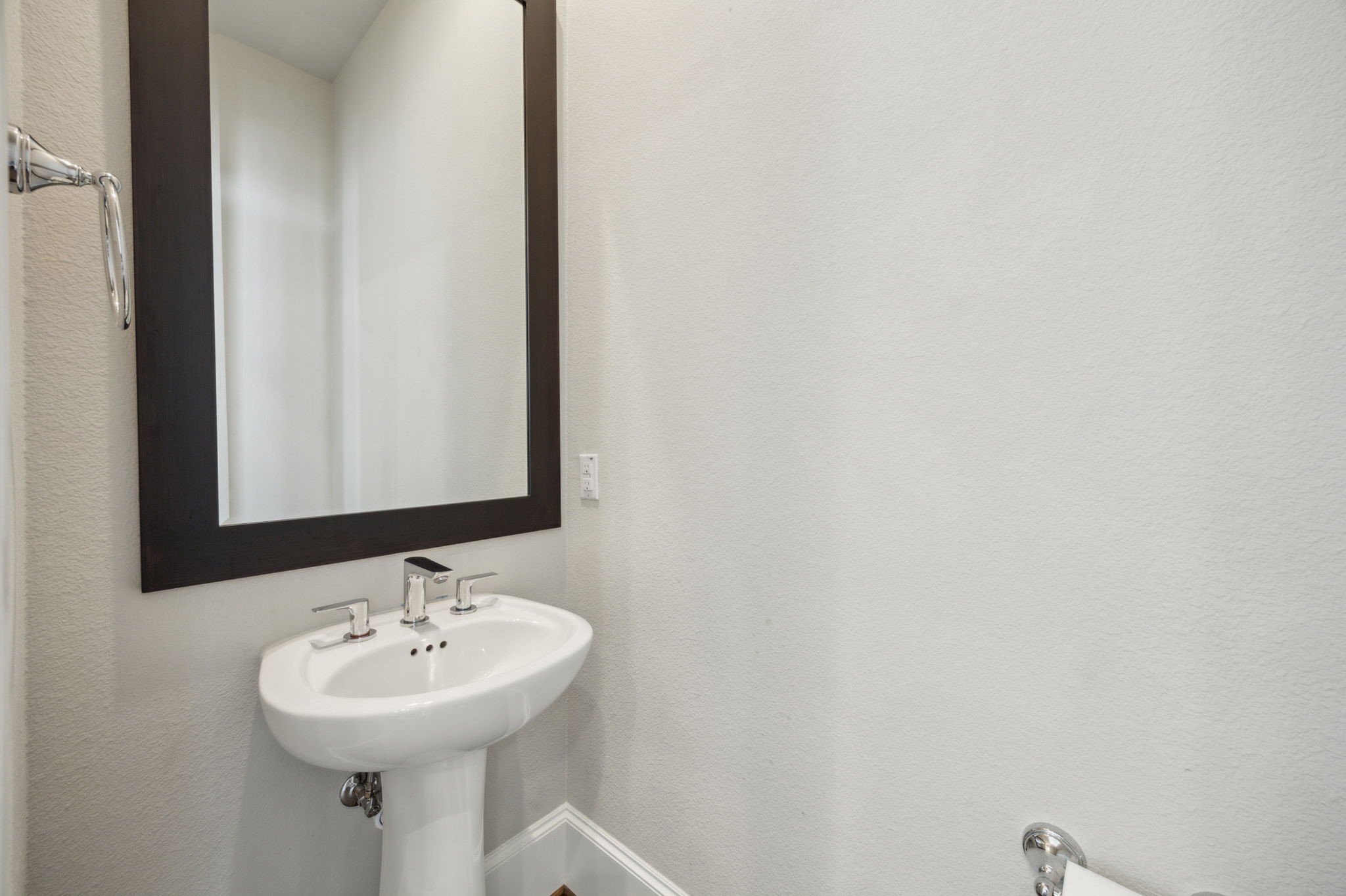 2268 Alterbrook Lane Dallas TX 75219