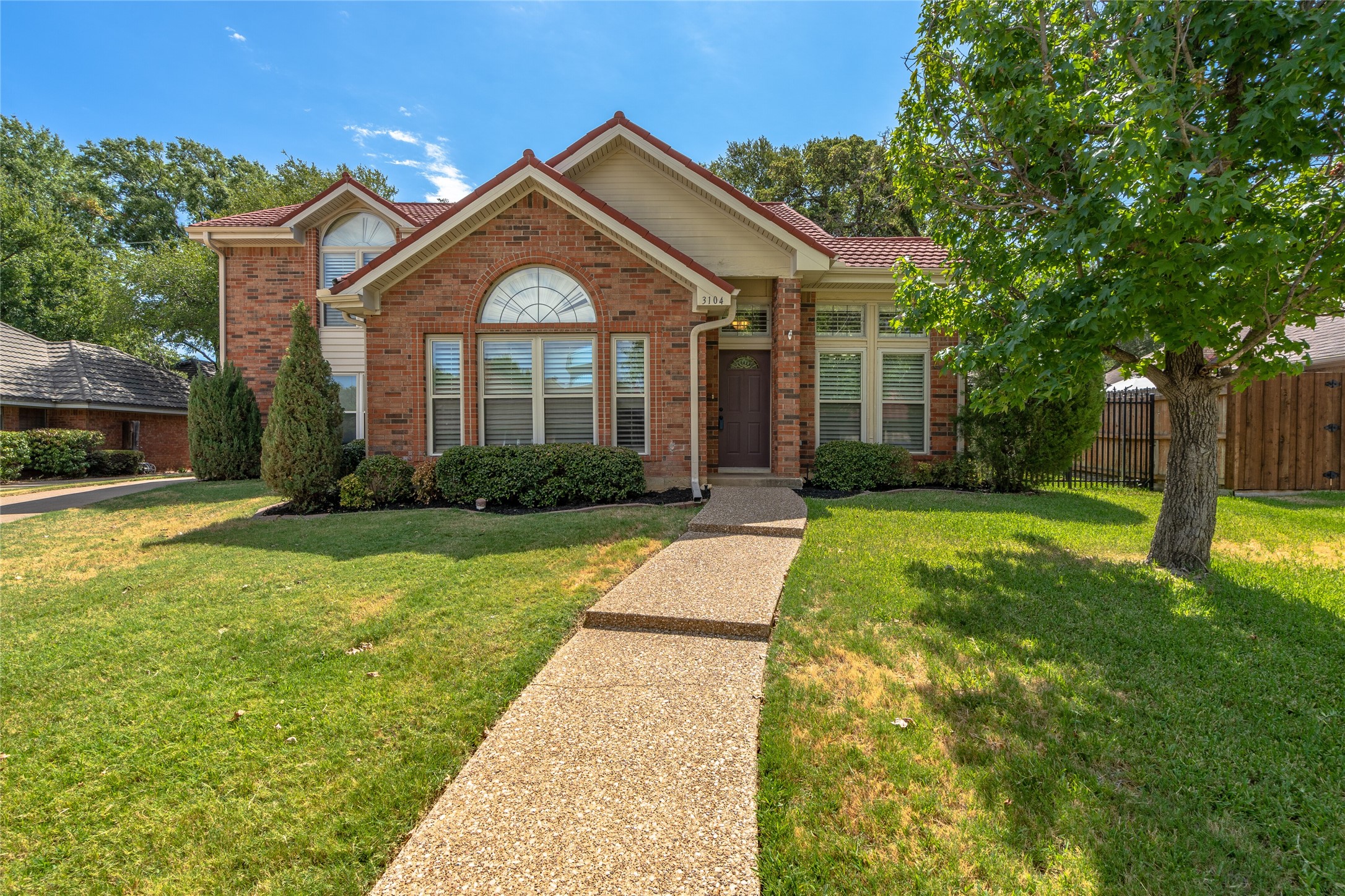 3104 Steve Drive Hurst TX 76054