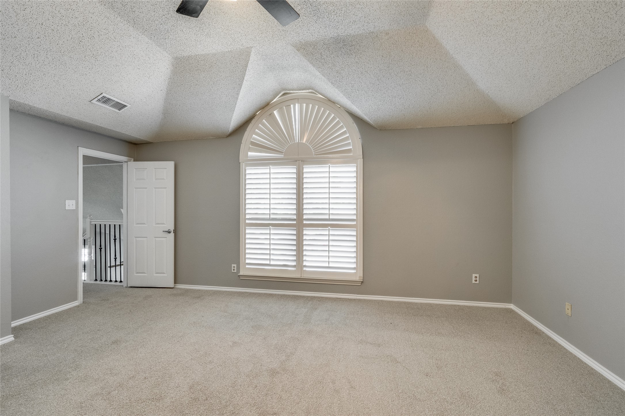 3104 Steve Drive Hurst TX 76054