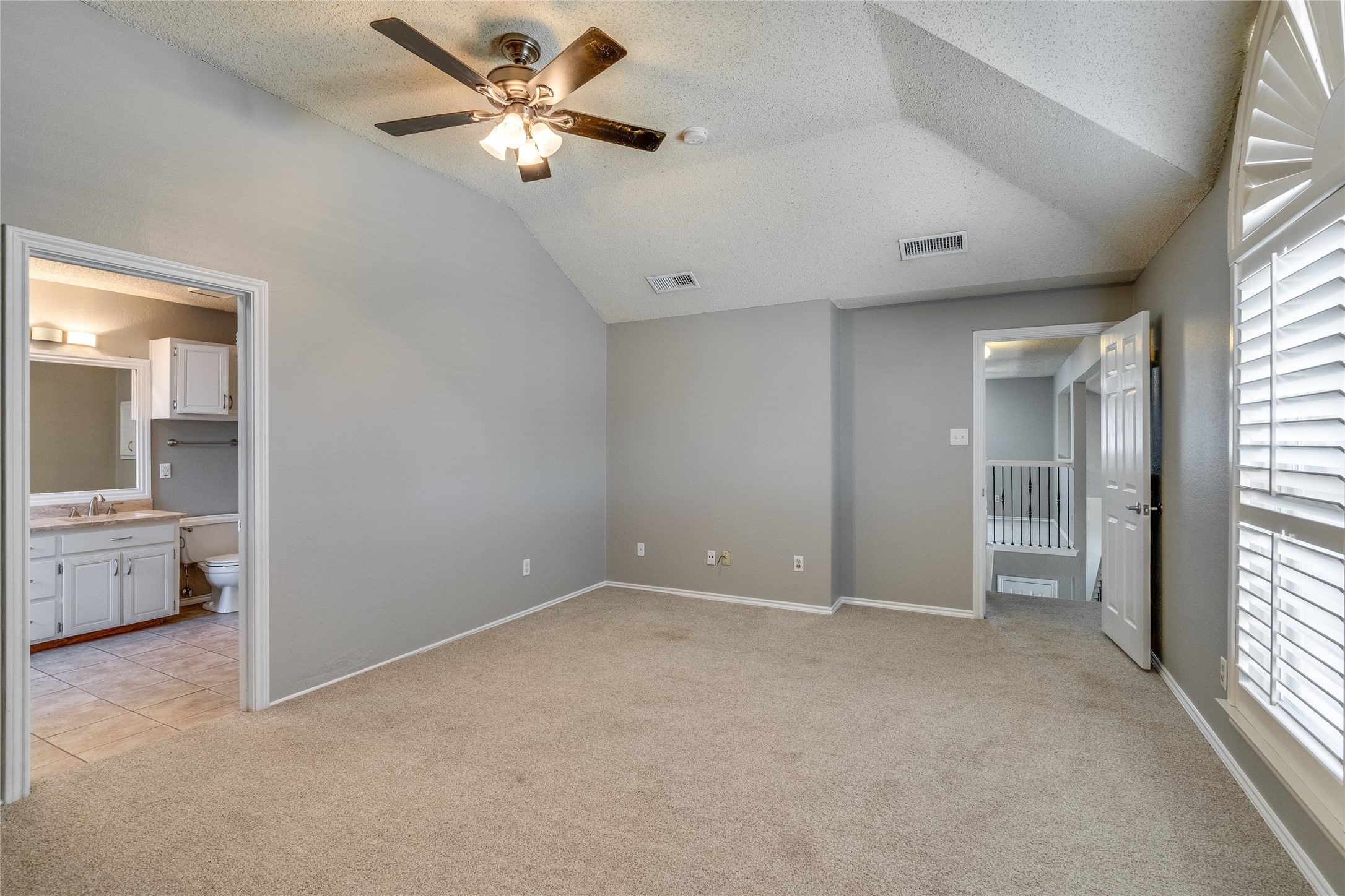 3104 Steve Drive Hurst TX 76054