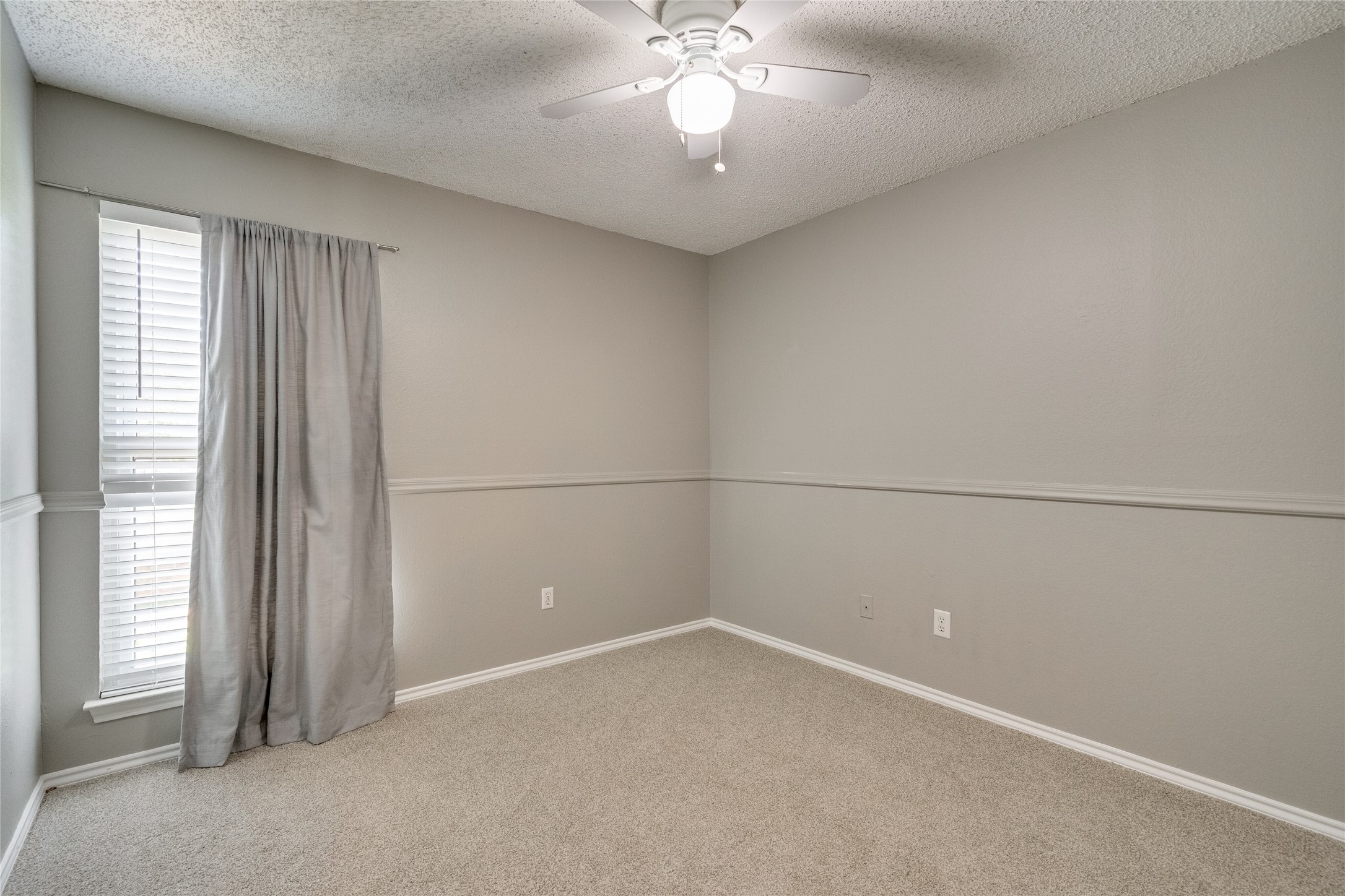 3104 Steve Drive Hurst TX 76054