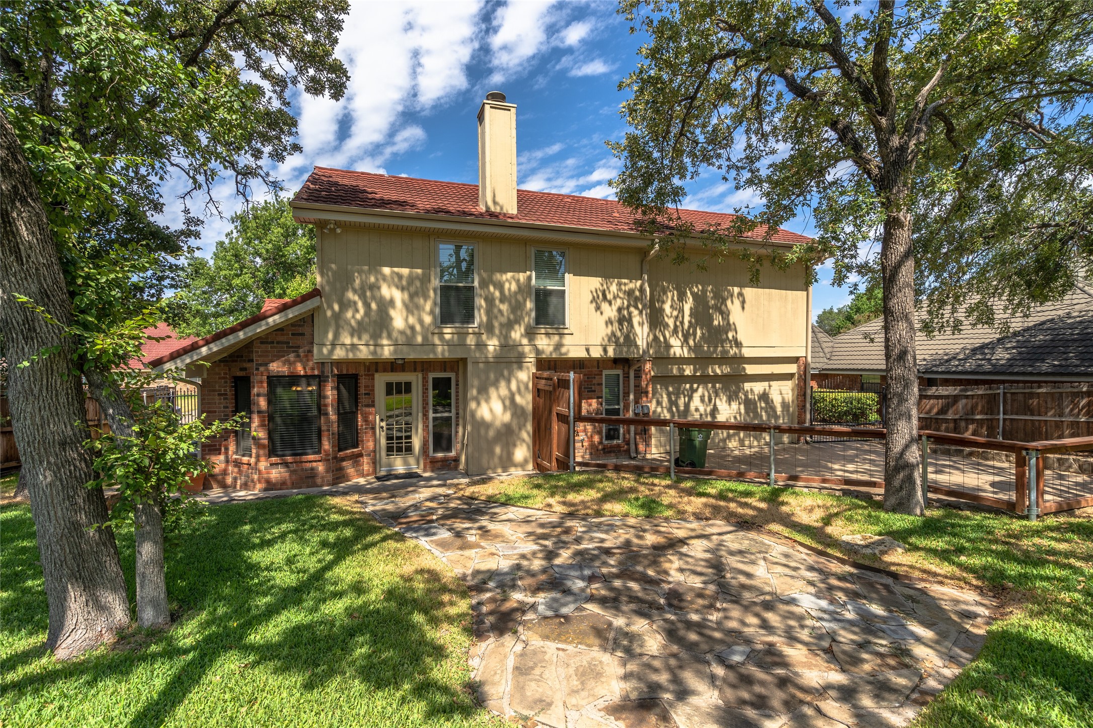 3104 Steve Drive Hurst TX 76054