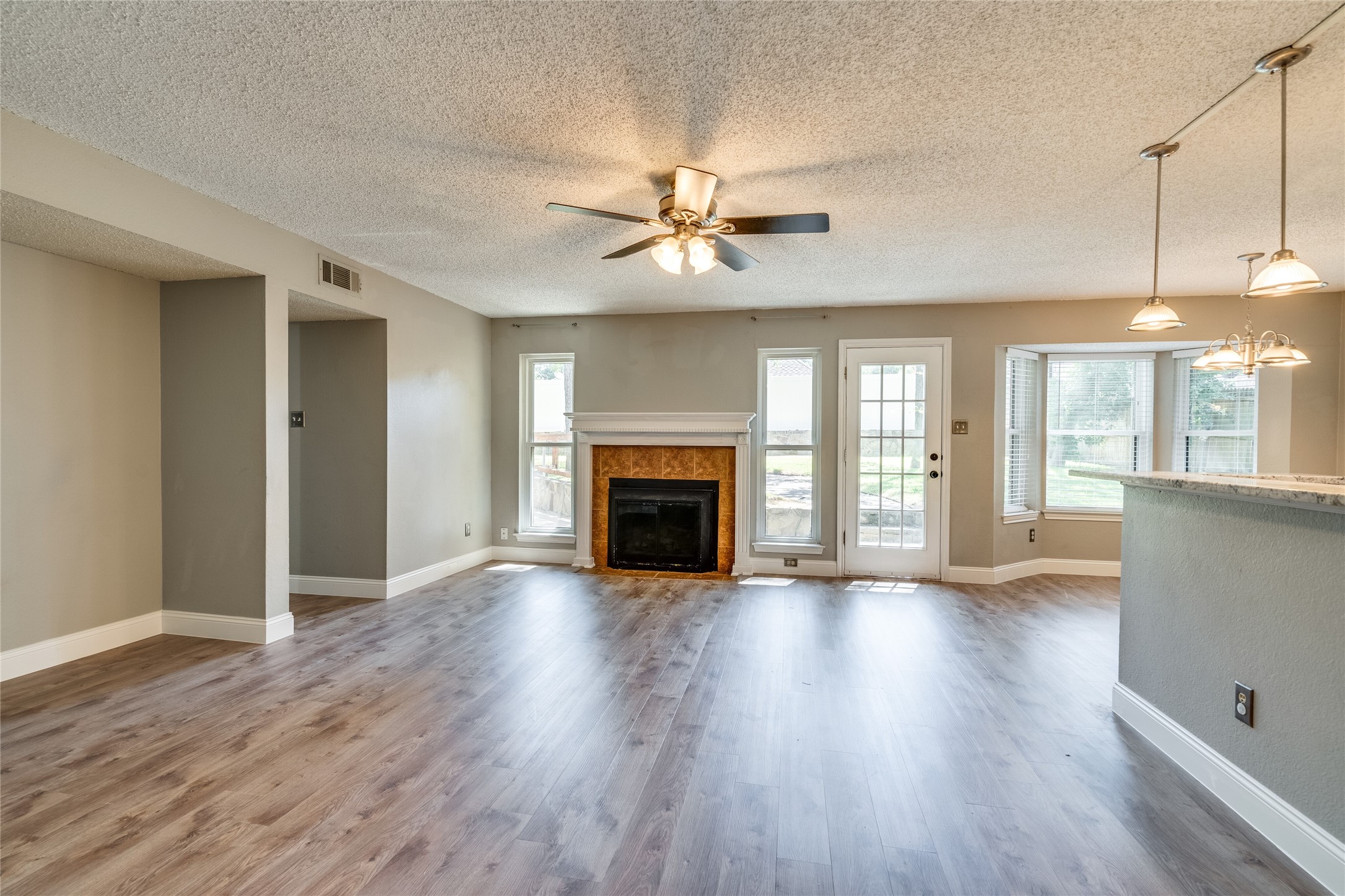 3104 Steve Drive Hurst TX 76054