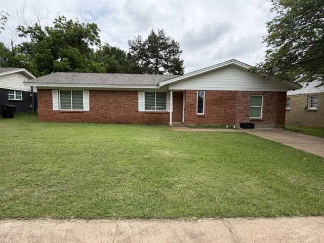 1311 Manor Drive Cleburne TX 76033