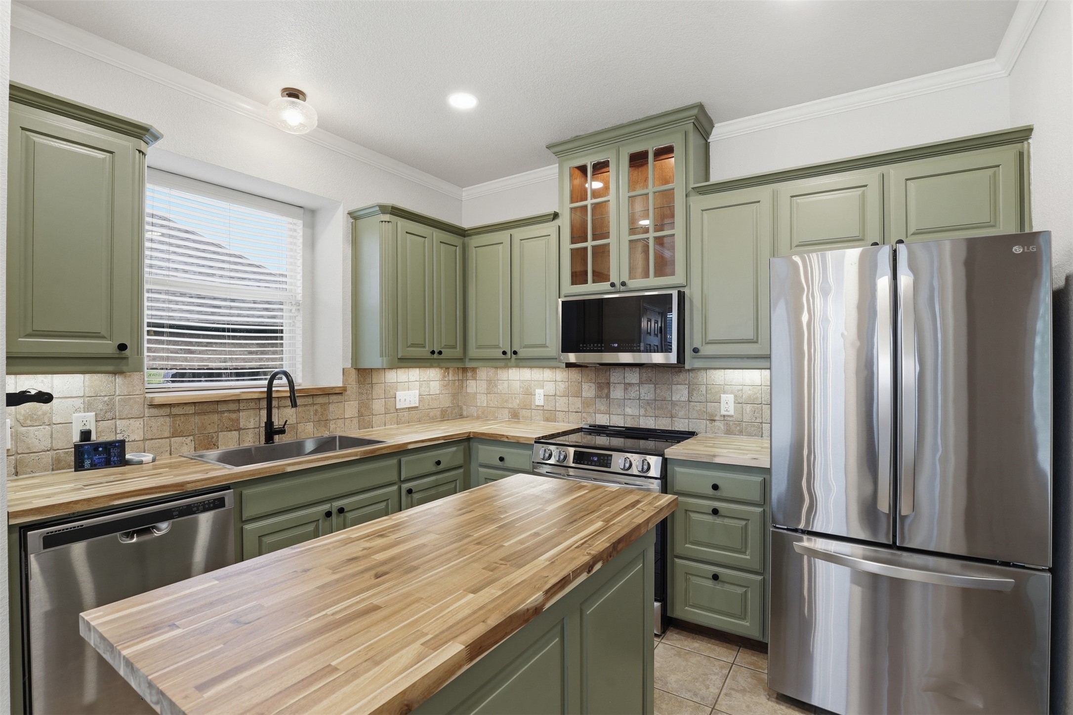 1404 Chaucer Drive Cleburne TX 76033