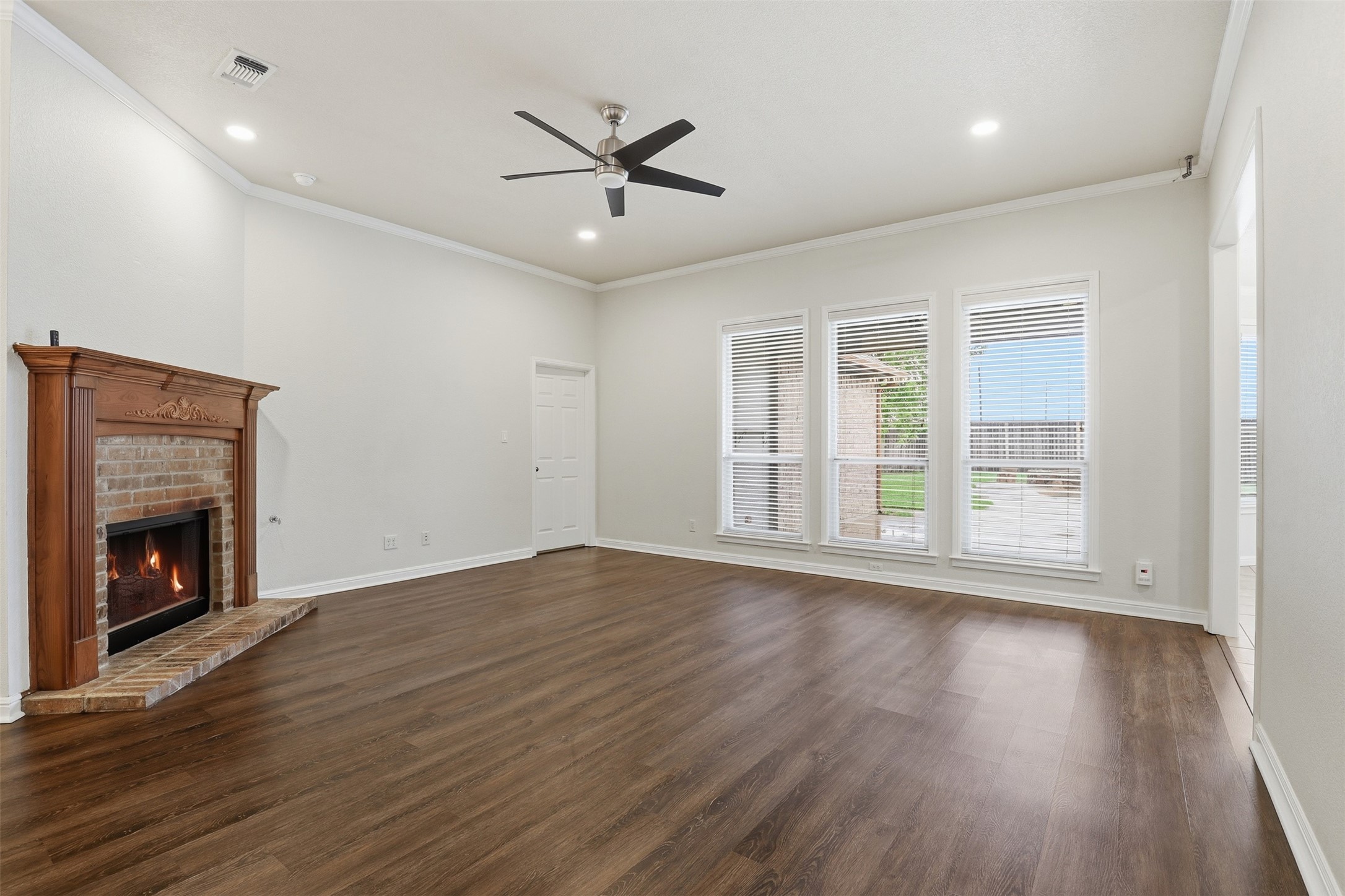 1404 Chaucer Drive Cleburne TX 76033