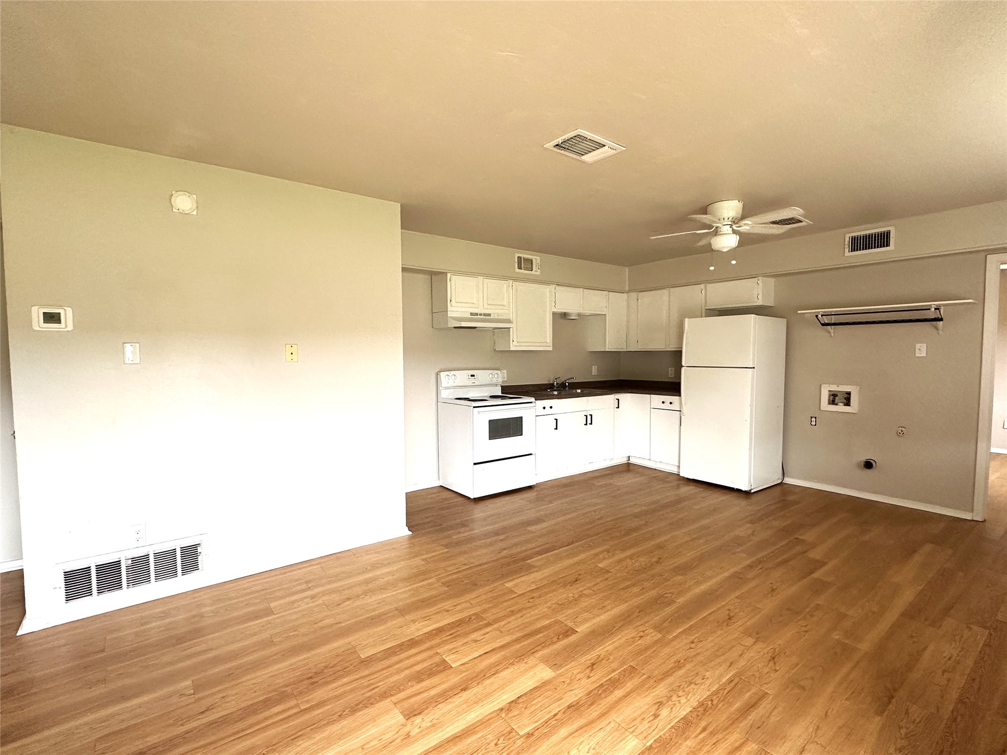 1814 Springlake W Brownwood TX 76801