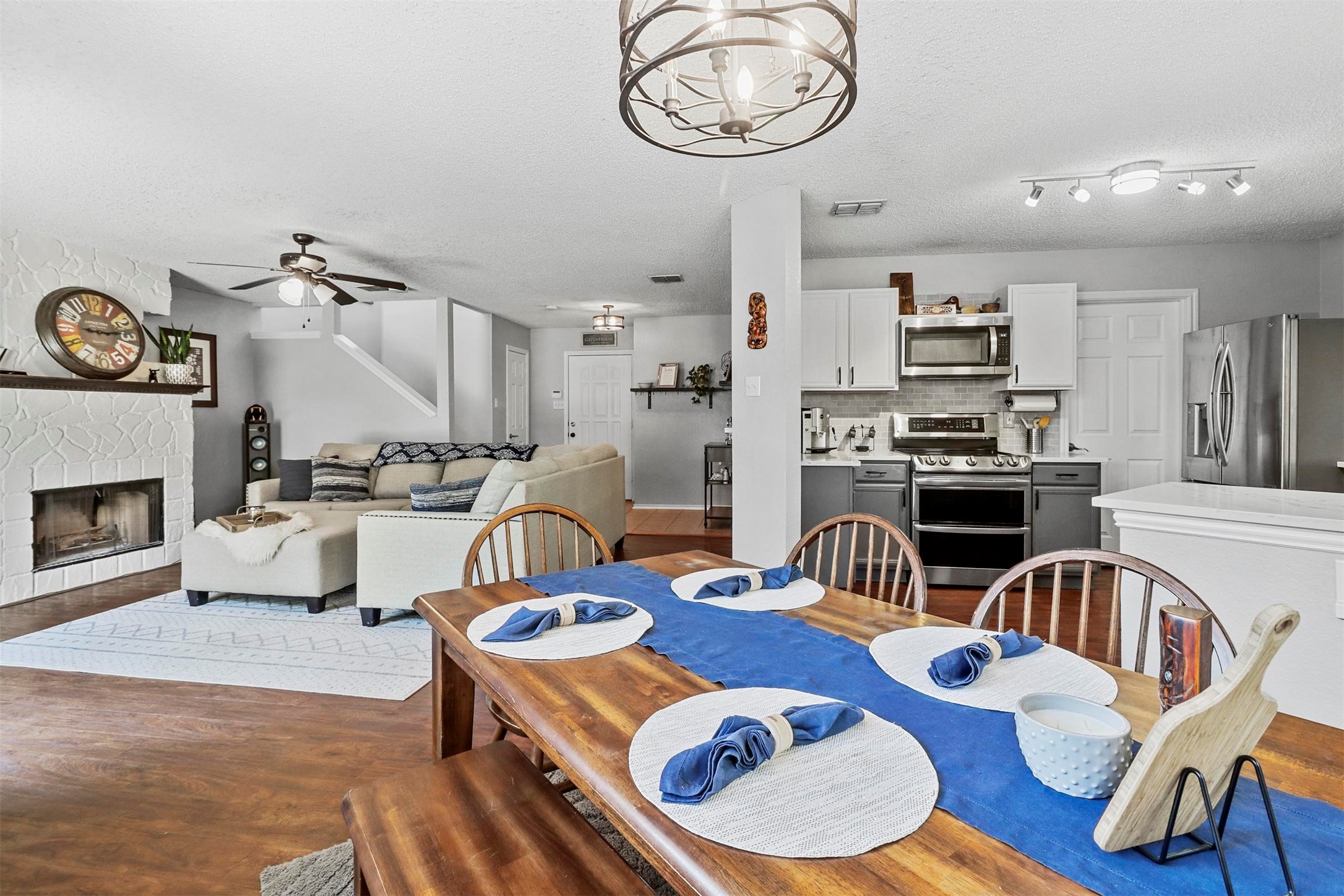 2202 Barton Springs Drive Corinth TX 76210