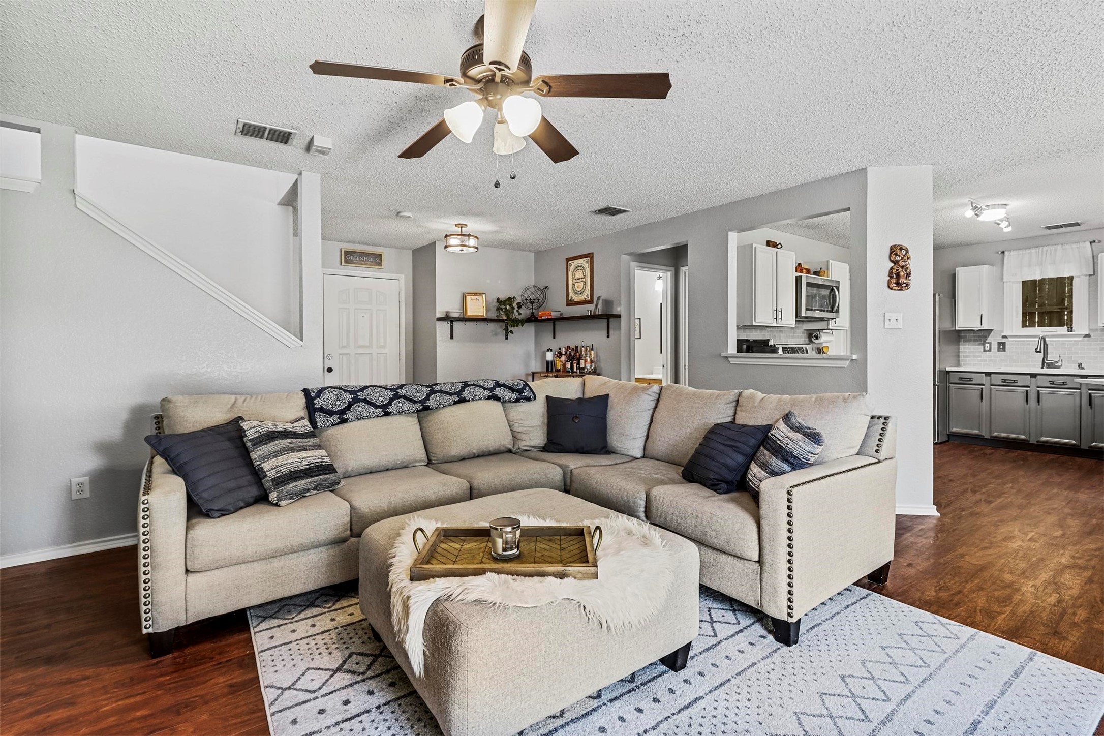 2202 Barton Springs Drive Corinth TX 76210