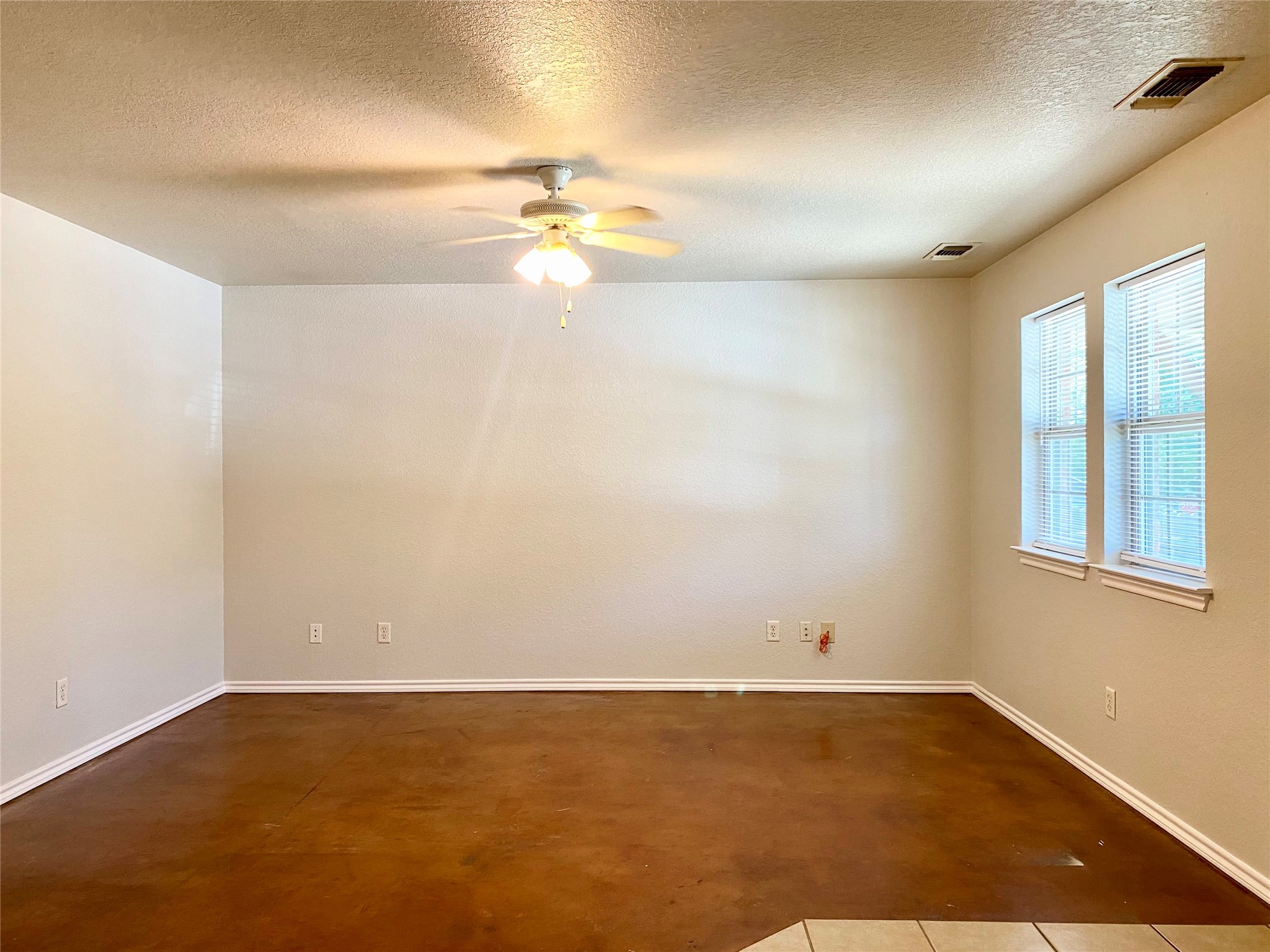 104 N Workman Road Decatur TX 76234