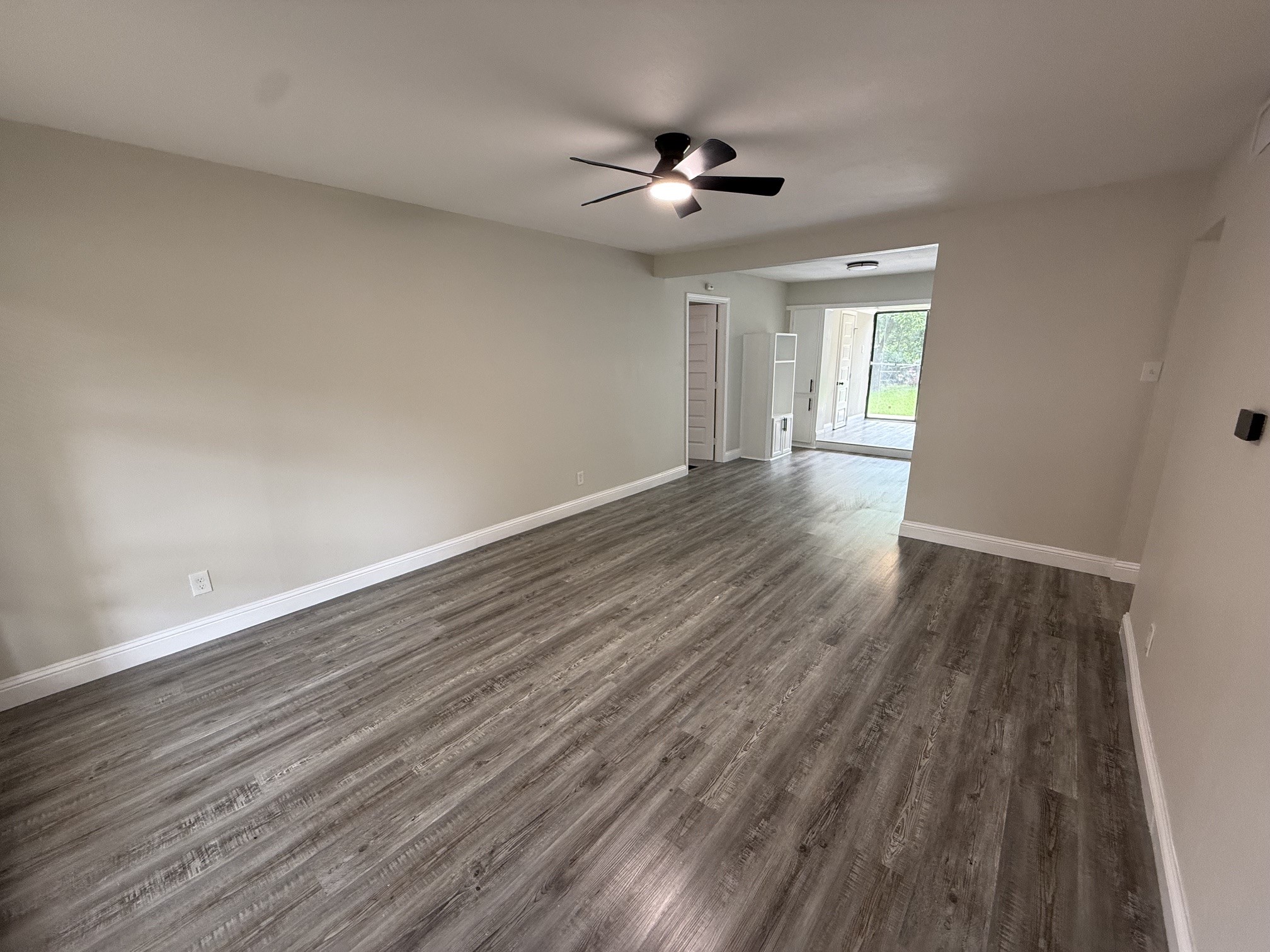 517 Cherry Lane Ennis TX 75119