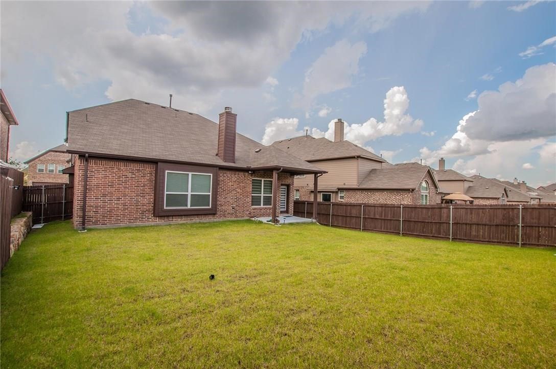 2440 Kingsgate Drive Little Elm TX 75068