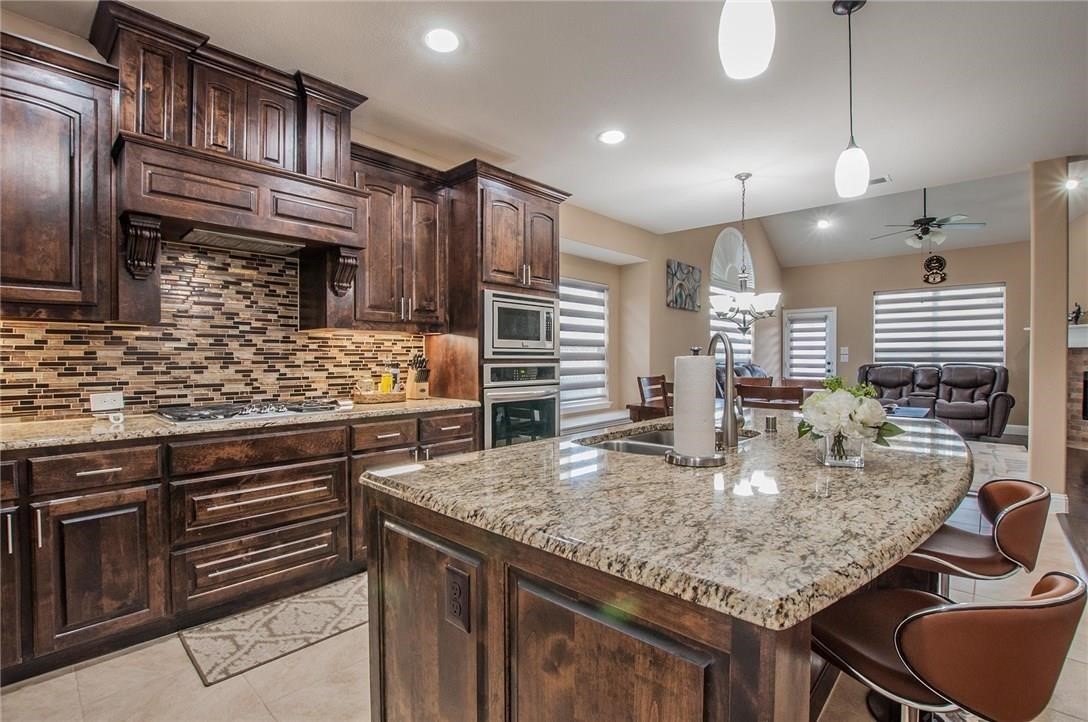 2440 Kingsgate Drive Little Elm TX 75068