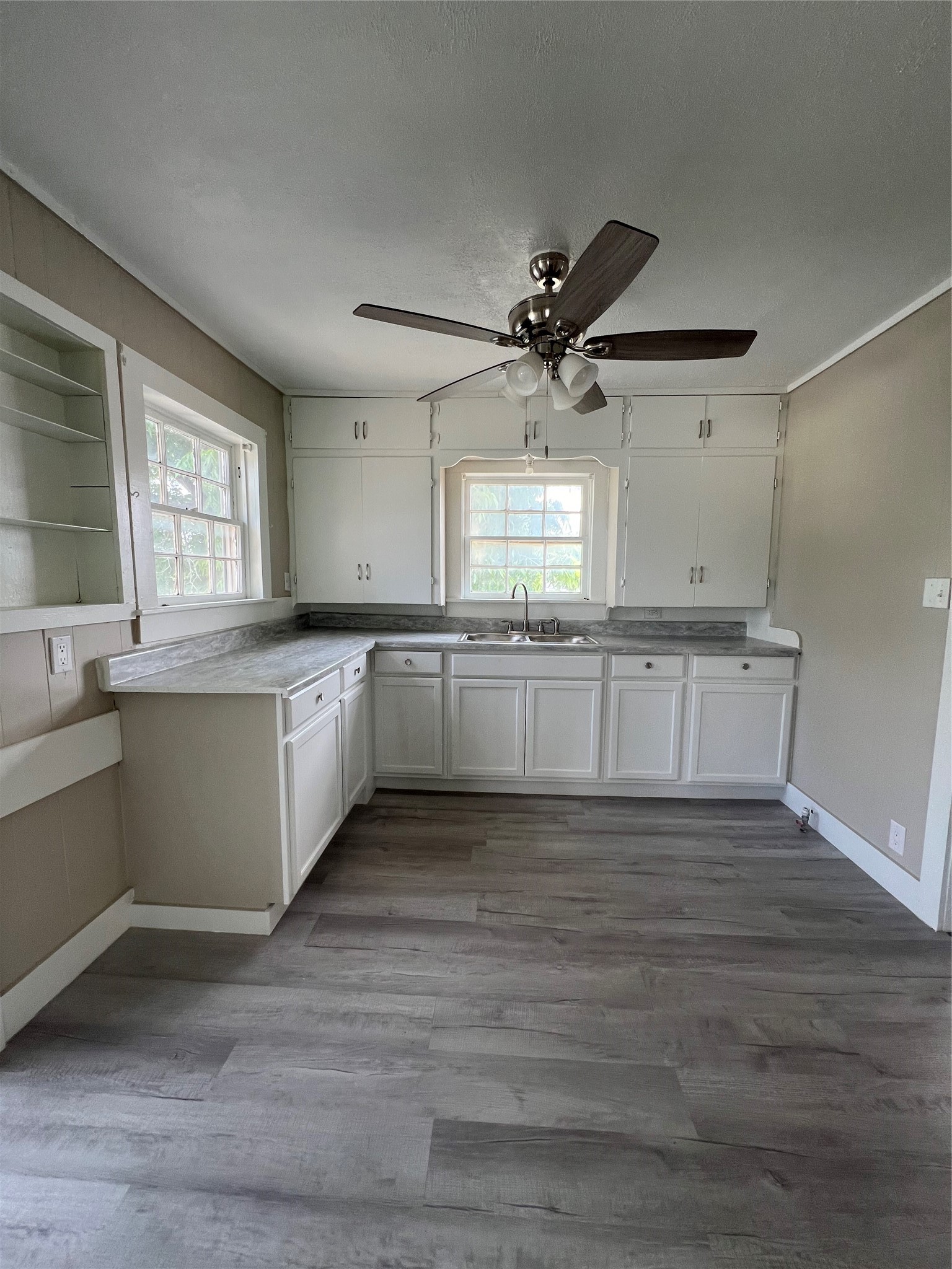 107 N Miller Street Breckenridge TX 76424