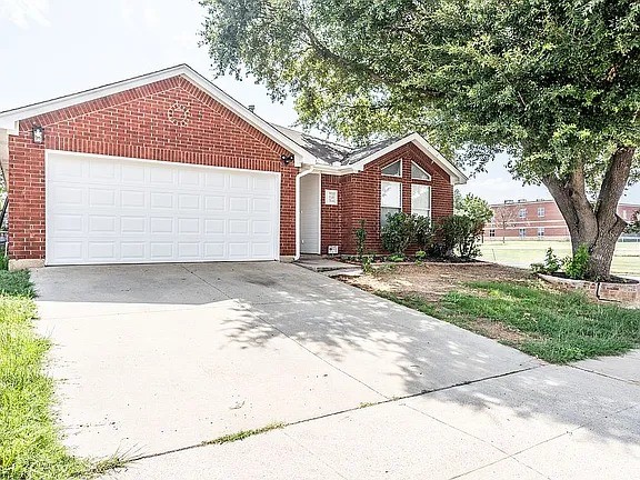9000 Elbe Trail Fort Worth TX 76118