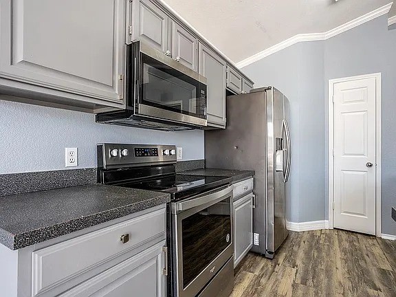 9000 Elbe Trail Fort Worth TX 76118
