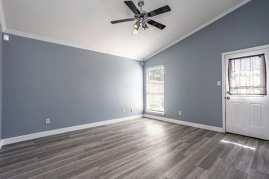 9000 Elbe Trail Fort Worth TX 76118