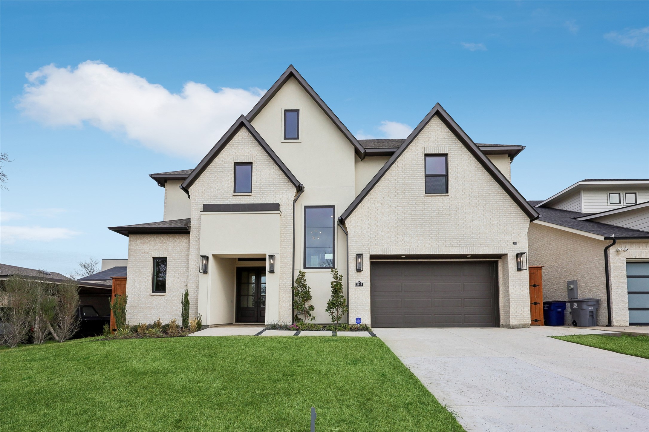 3845 Van Ness Lane Dallas TX 75220