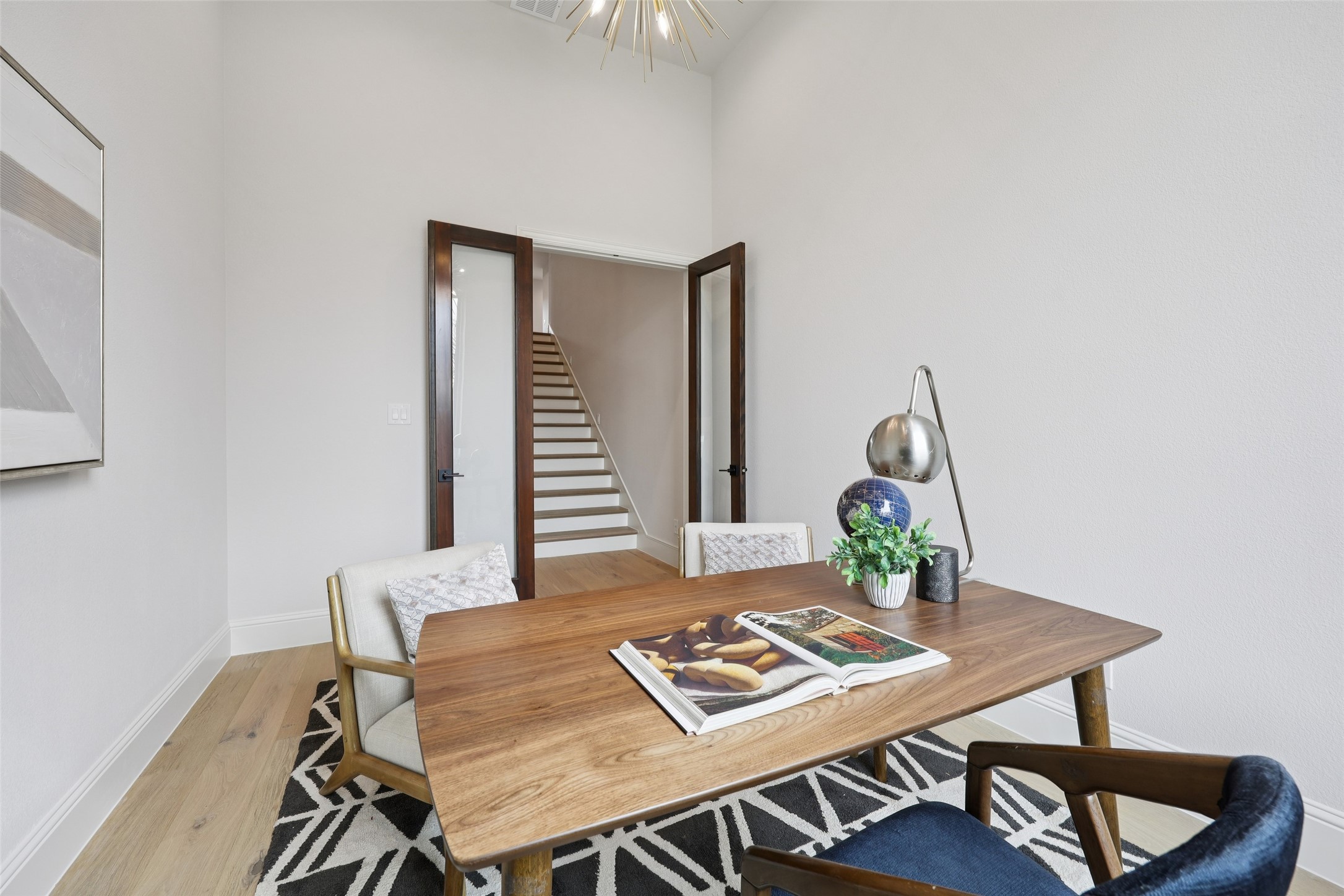 3845 Van Ness Lane Dallas TX 75220