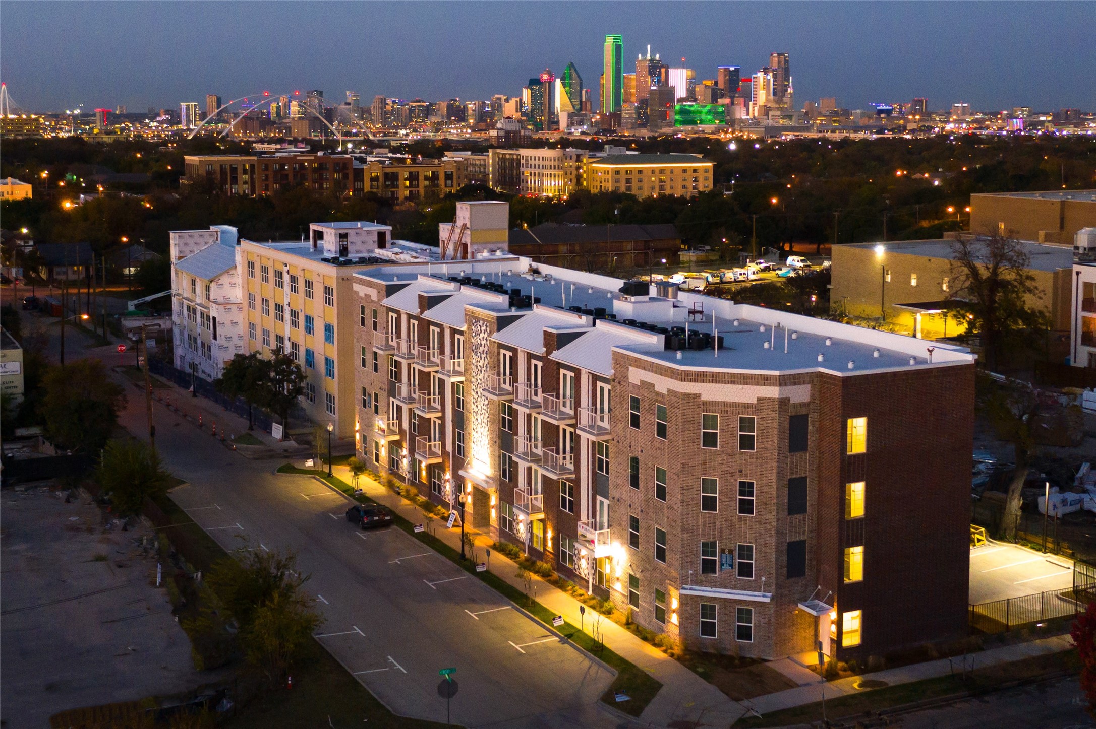 120 N Madison Avenue Dallas TX 75208