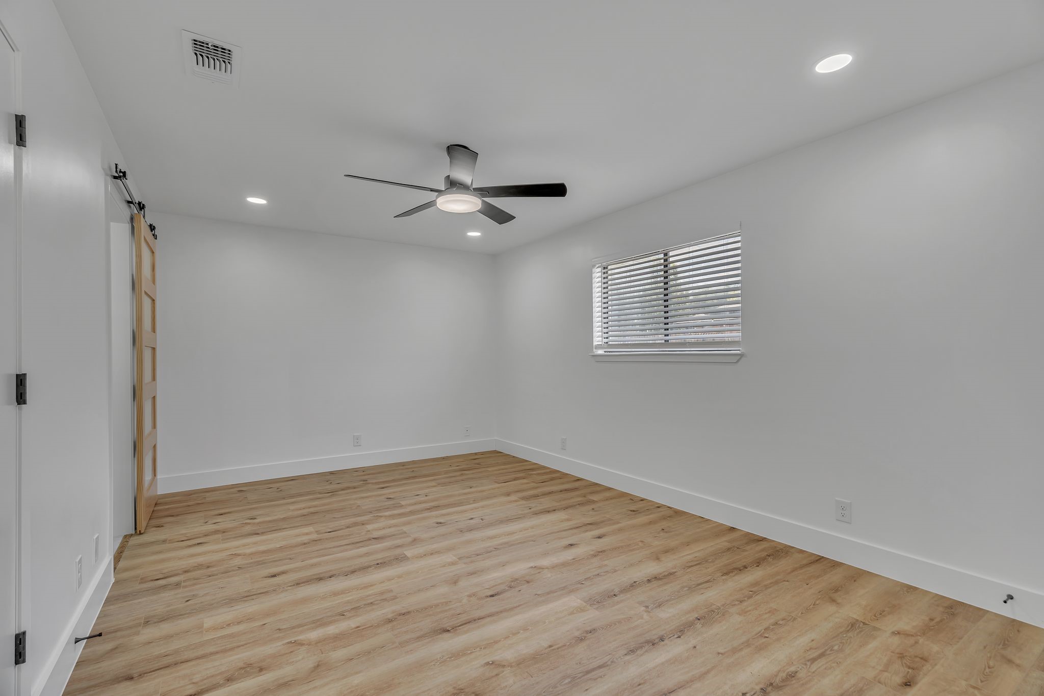 2611 Boulder Drive Corinth TX 76210