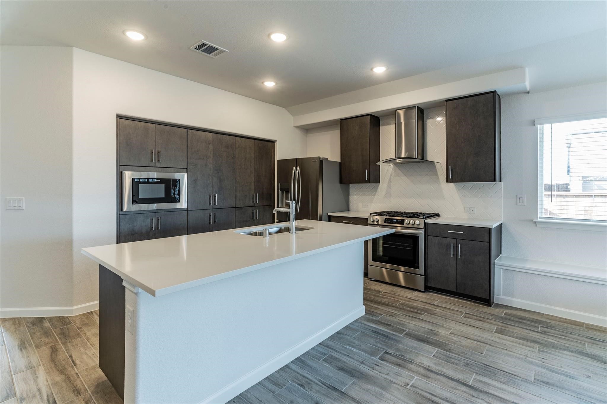 1203 Mill Place Aubrey TX 76227